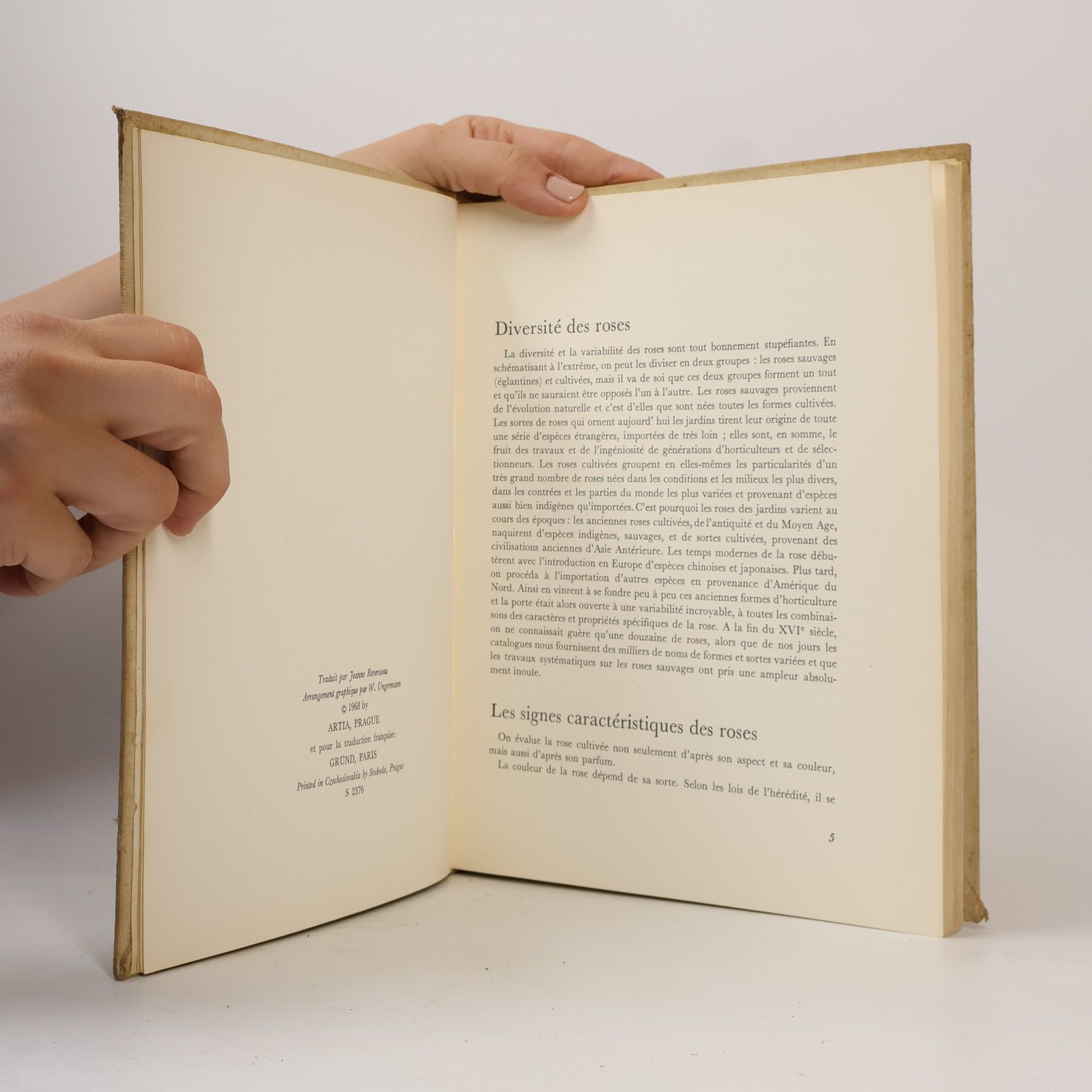 Collectif d'auteurs Le Livre des Rose
