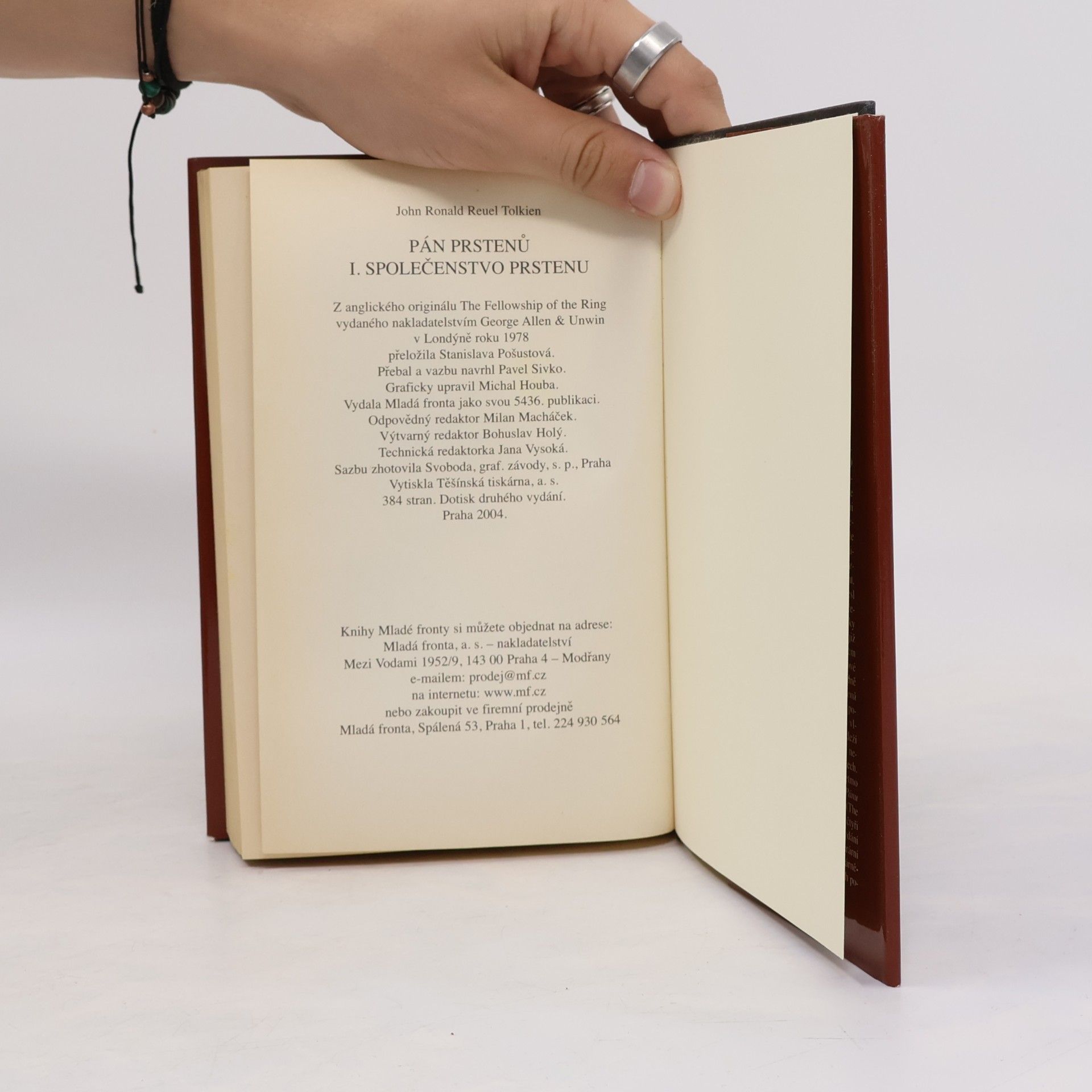 J. R. R. Tolkien Pán prstenů I. Společenstvo prstenu
