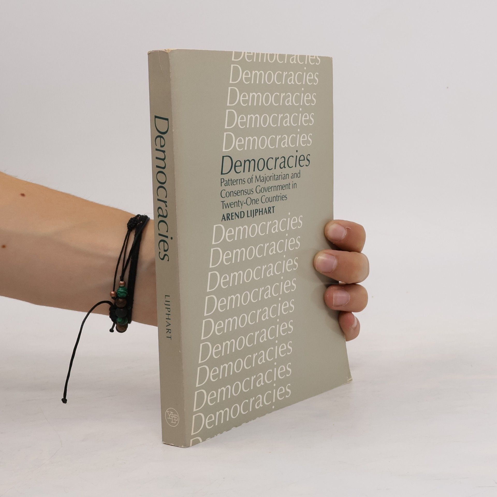 Arend Lijphart Democracies