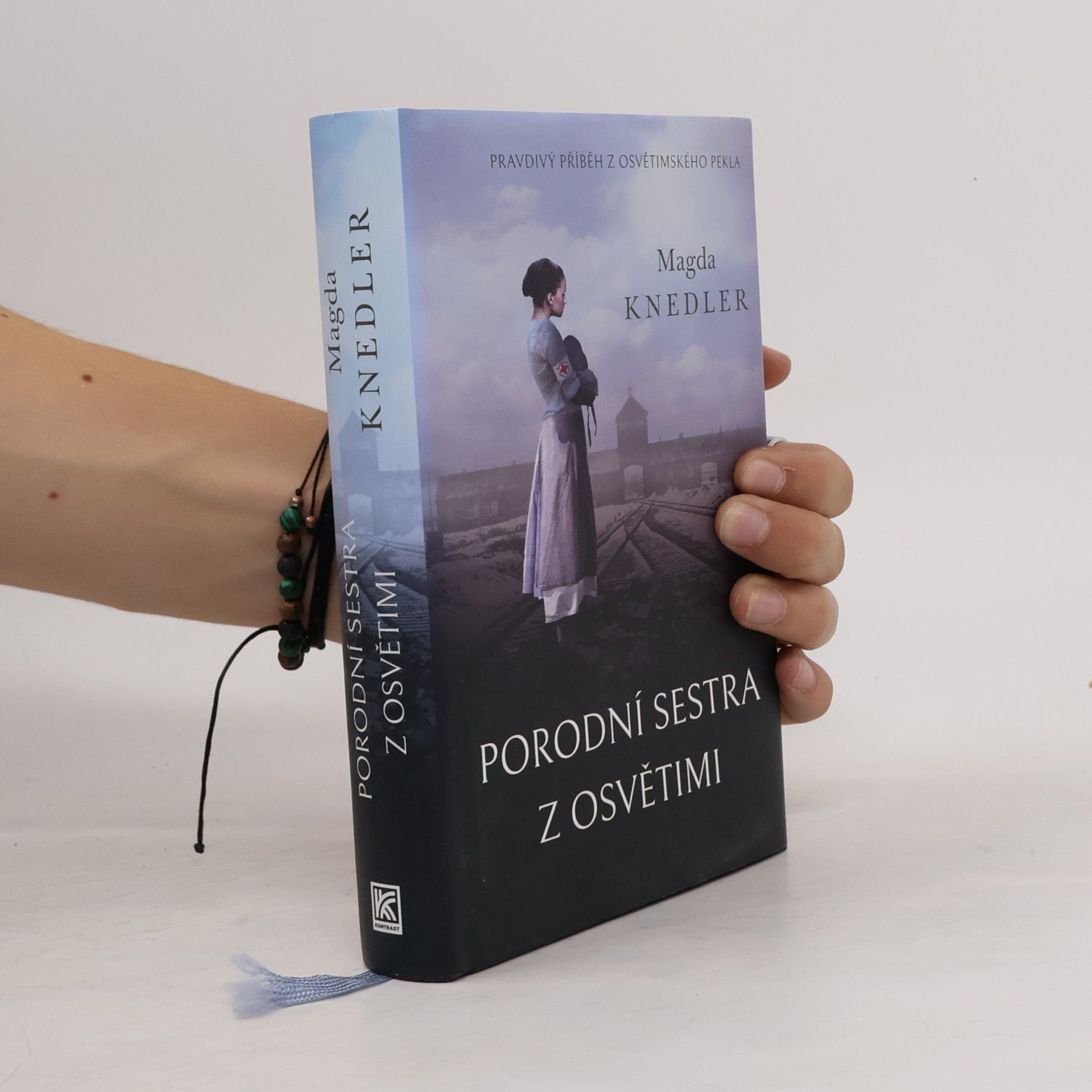 Magdalena Knedler Porodní sestra z Osvětimi