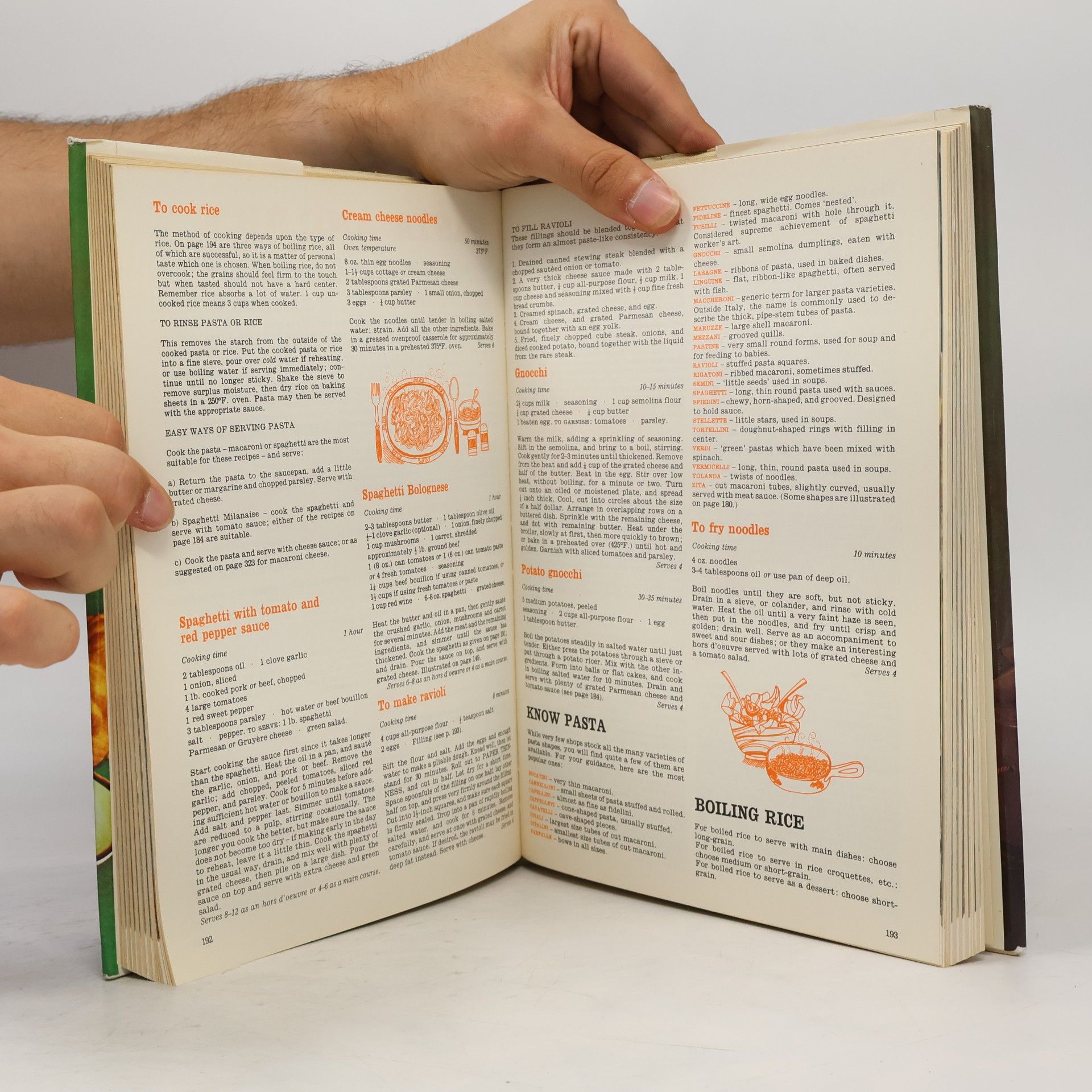 Patten Marguerite The Family Cookbook in Color