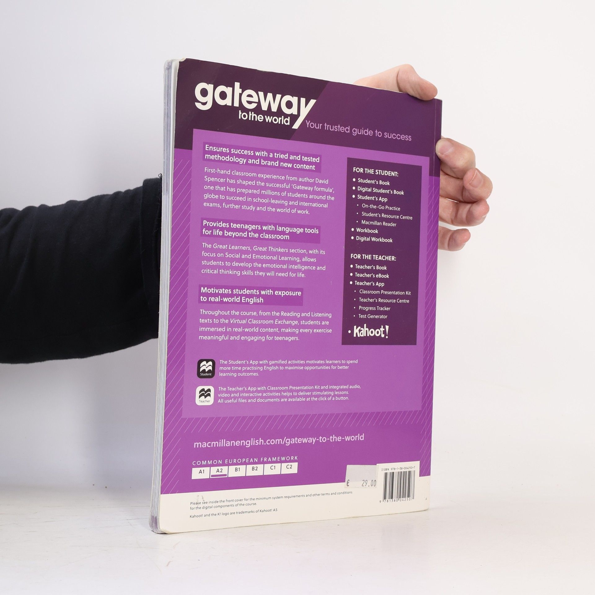 David Spencer Gateway to the World A2 Student's Book with Student's App and Digital Student's Book
