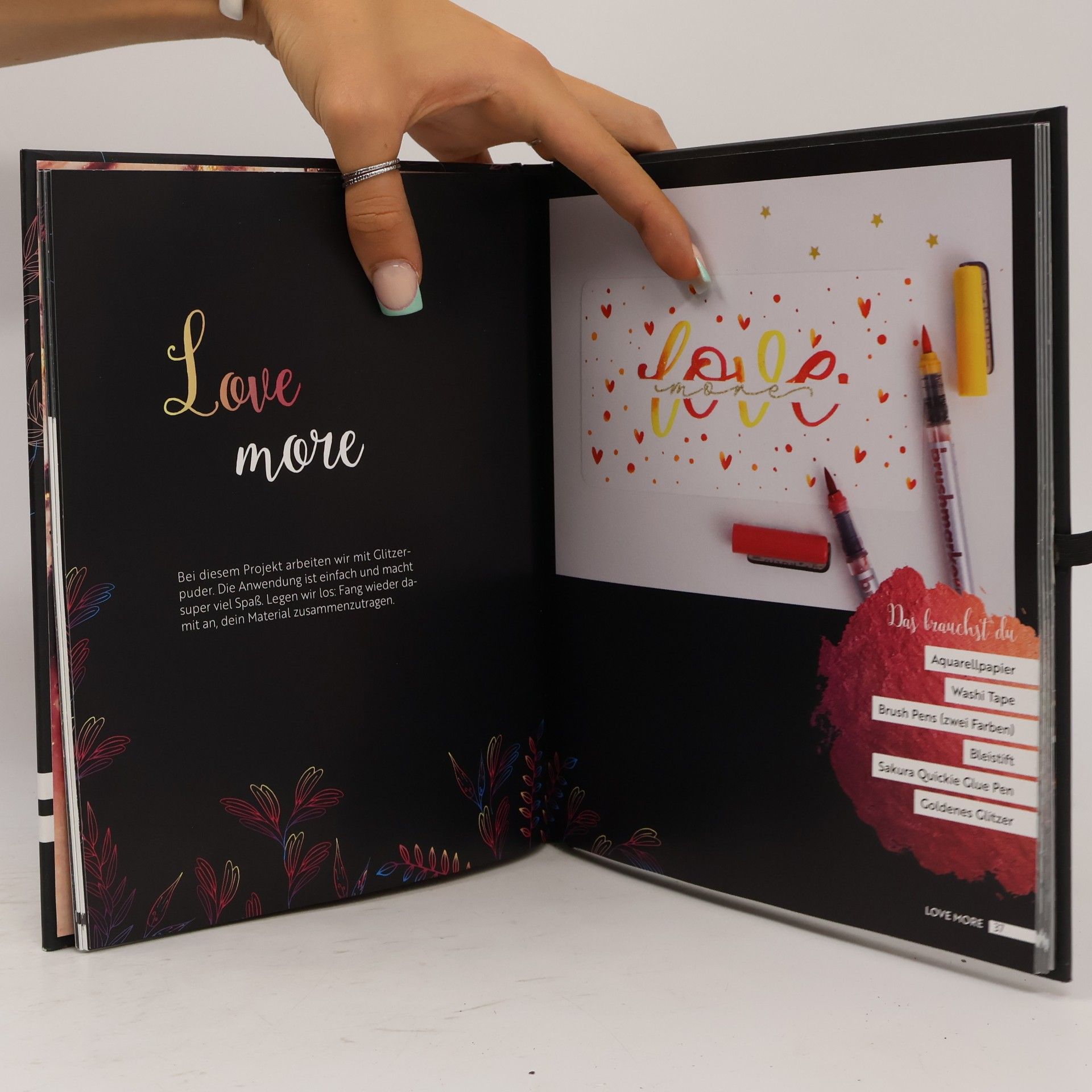 Naina Sethi Handlettering Glitter and Glam - Effektvolle Letterings mit Folien, Glitzerpulver und mehr