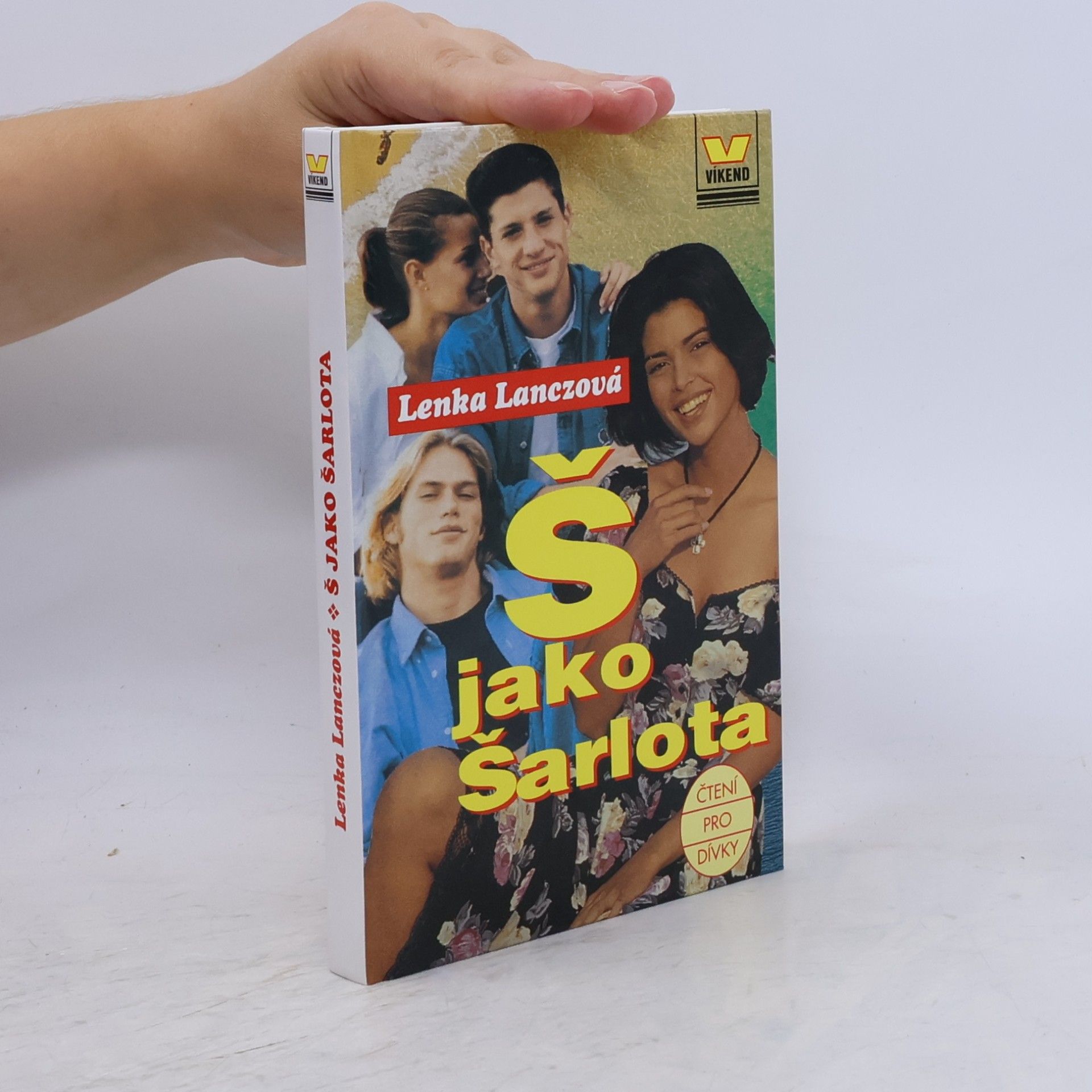 Lenka Lanczová Š jako Šarlota