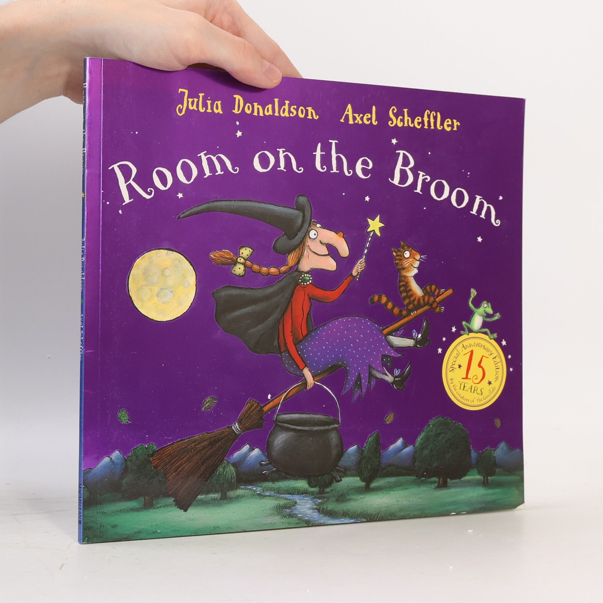 Julia Donaldson Room on the Broom 15th Anniversary Edition