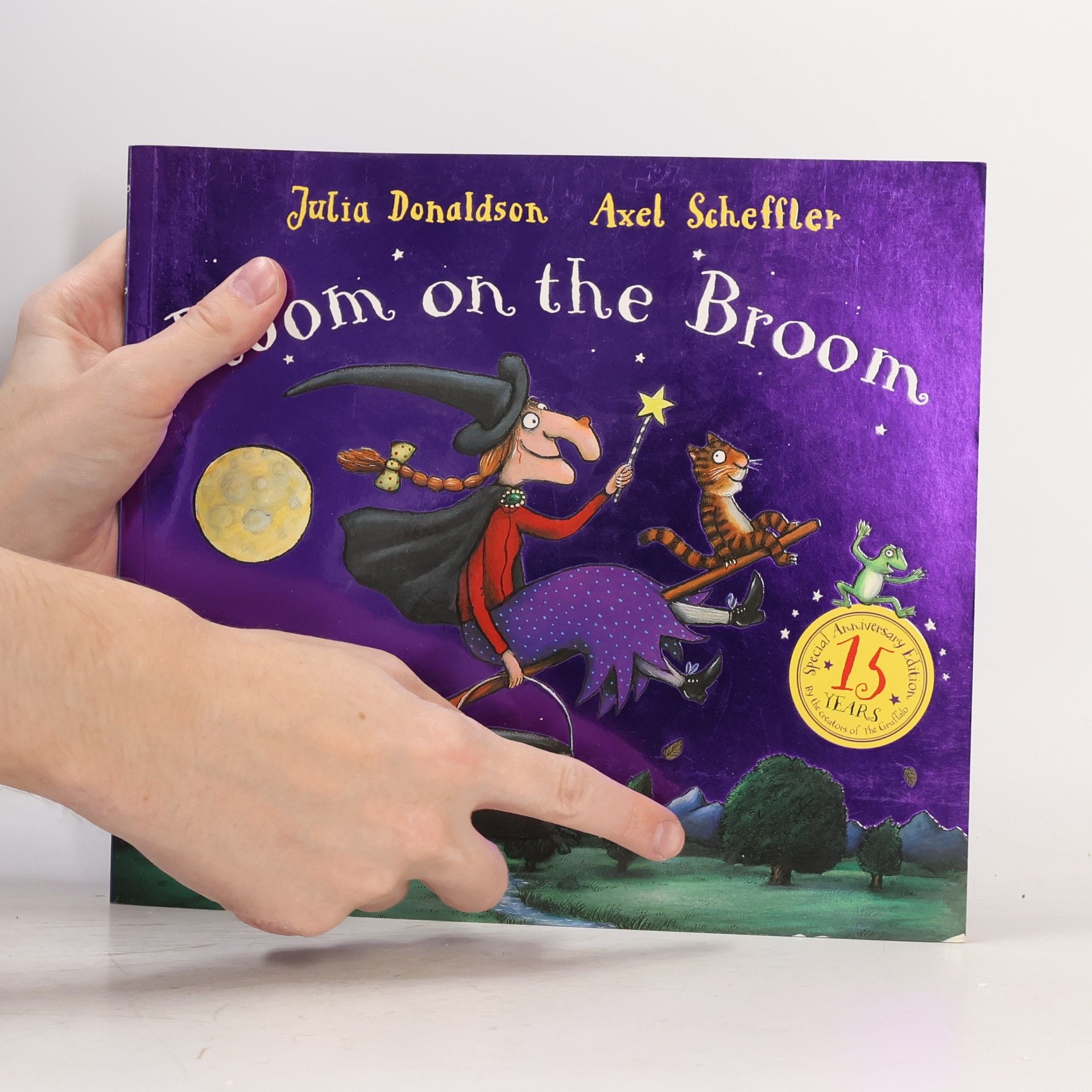 Julia Donaldson Room on the Broom 15th Anniversary Edition