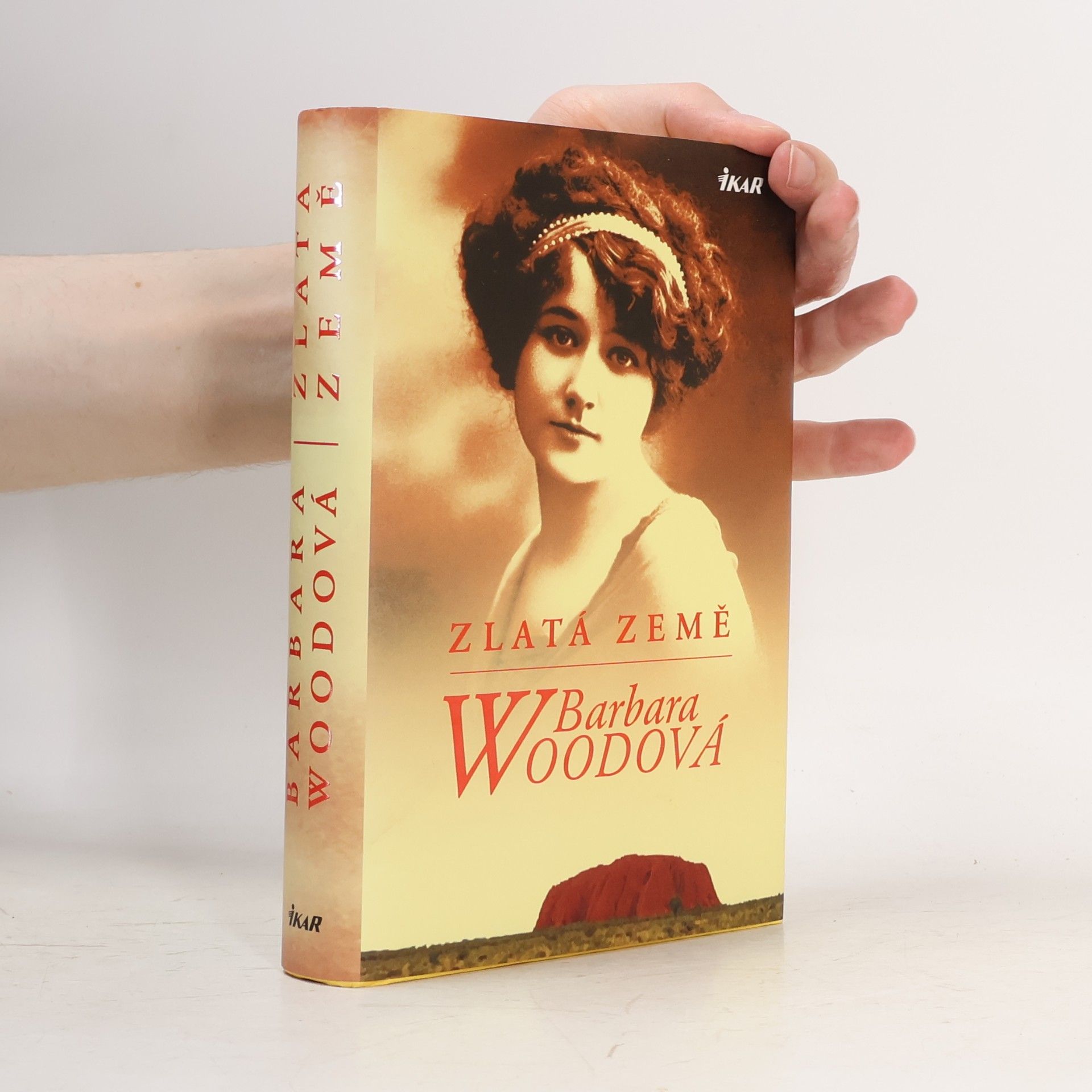 Barbara Wood Zlatá země
