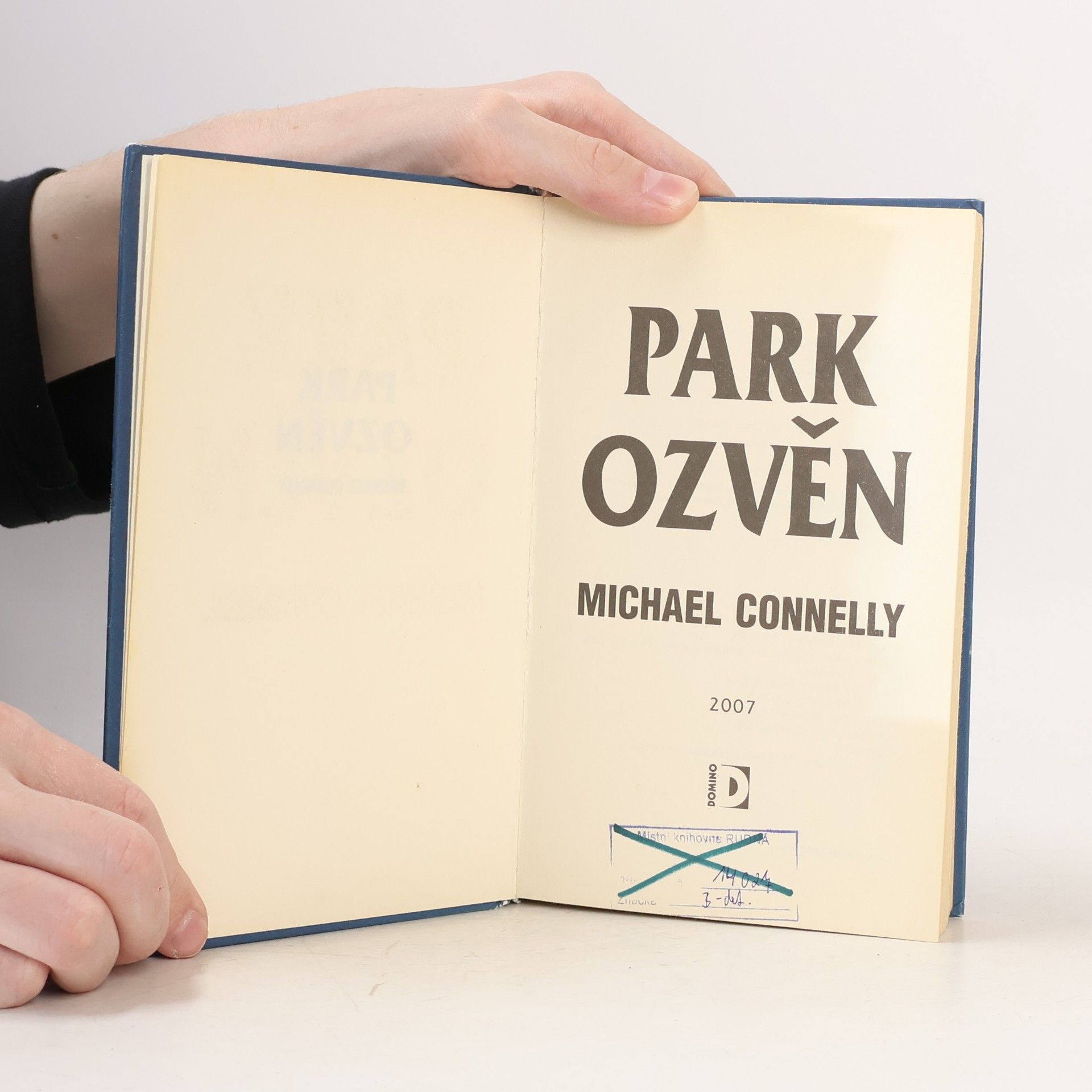 Michael Connelly Park ozvěn