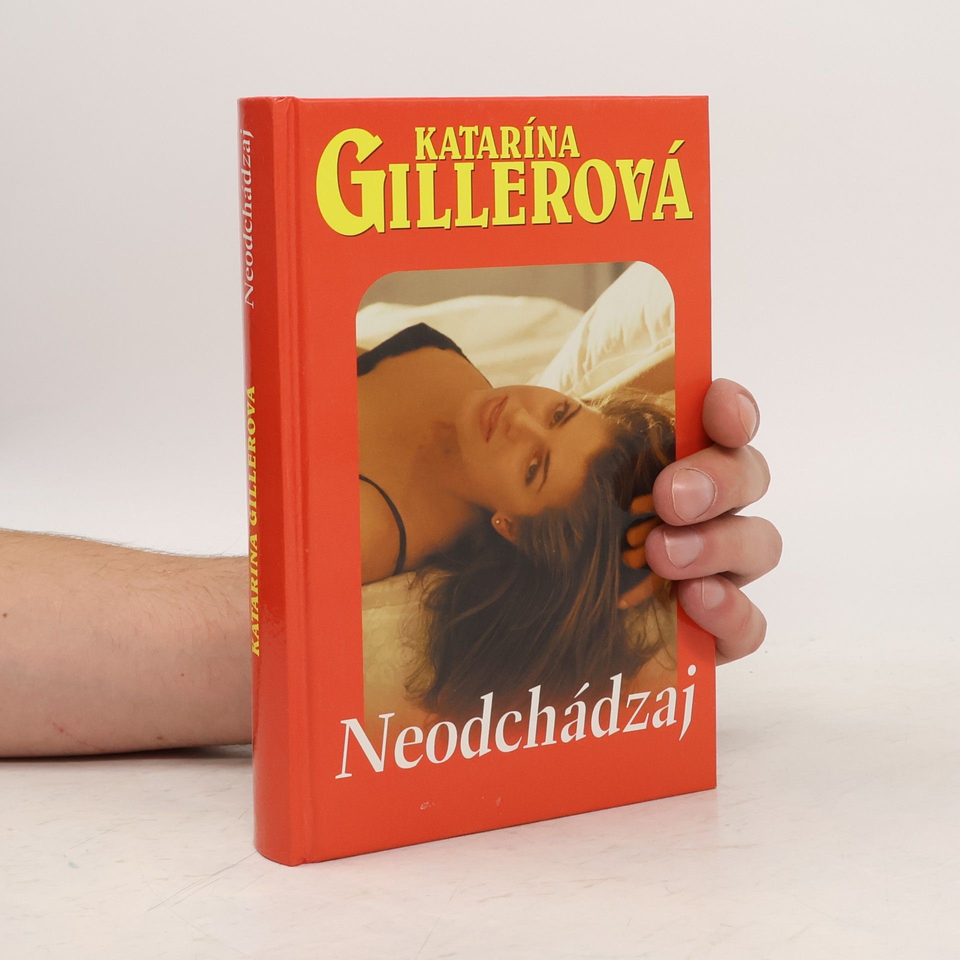Katarína Gillerová Neodchádzaj