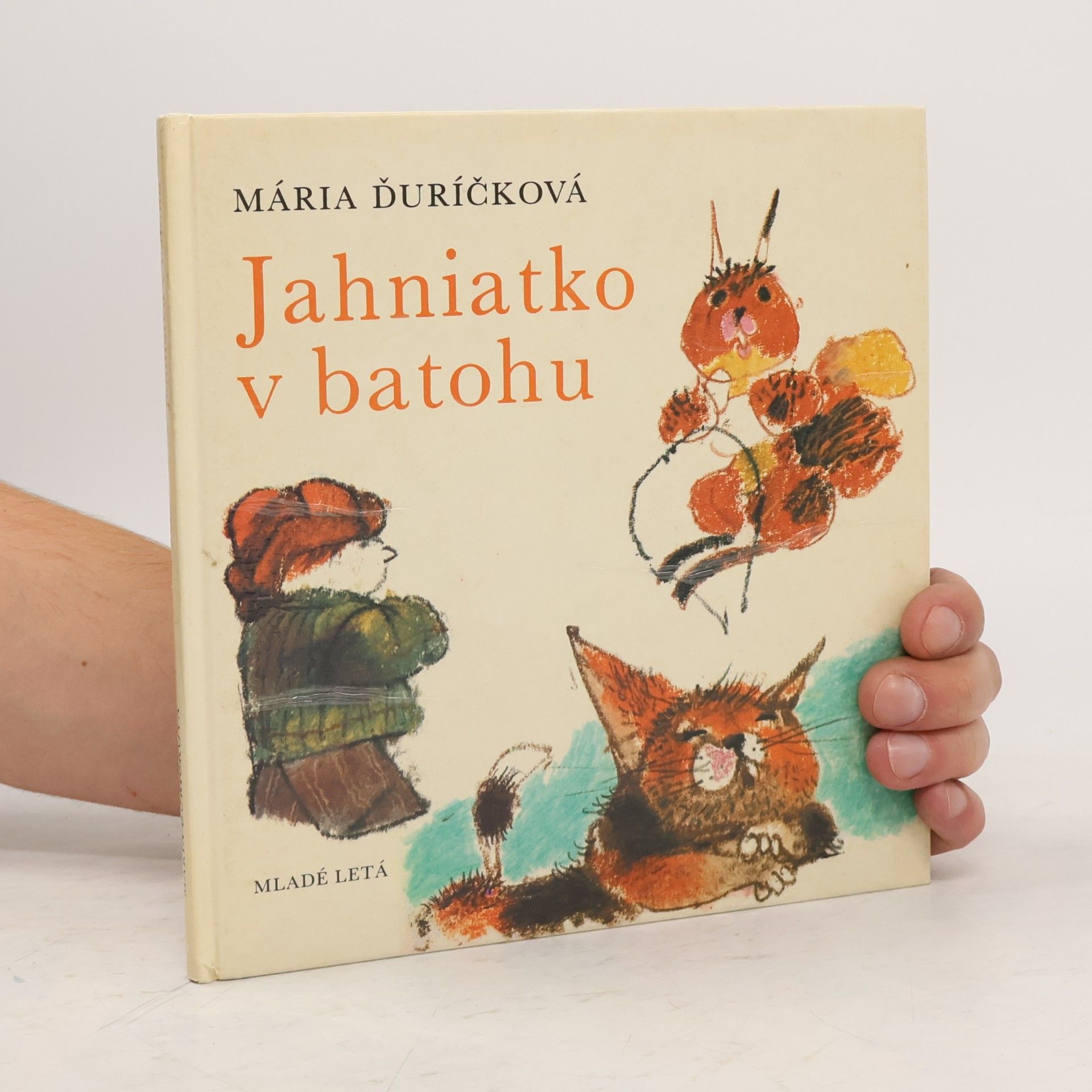 Mária Ďuríčková Jahniatko v batohu