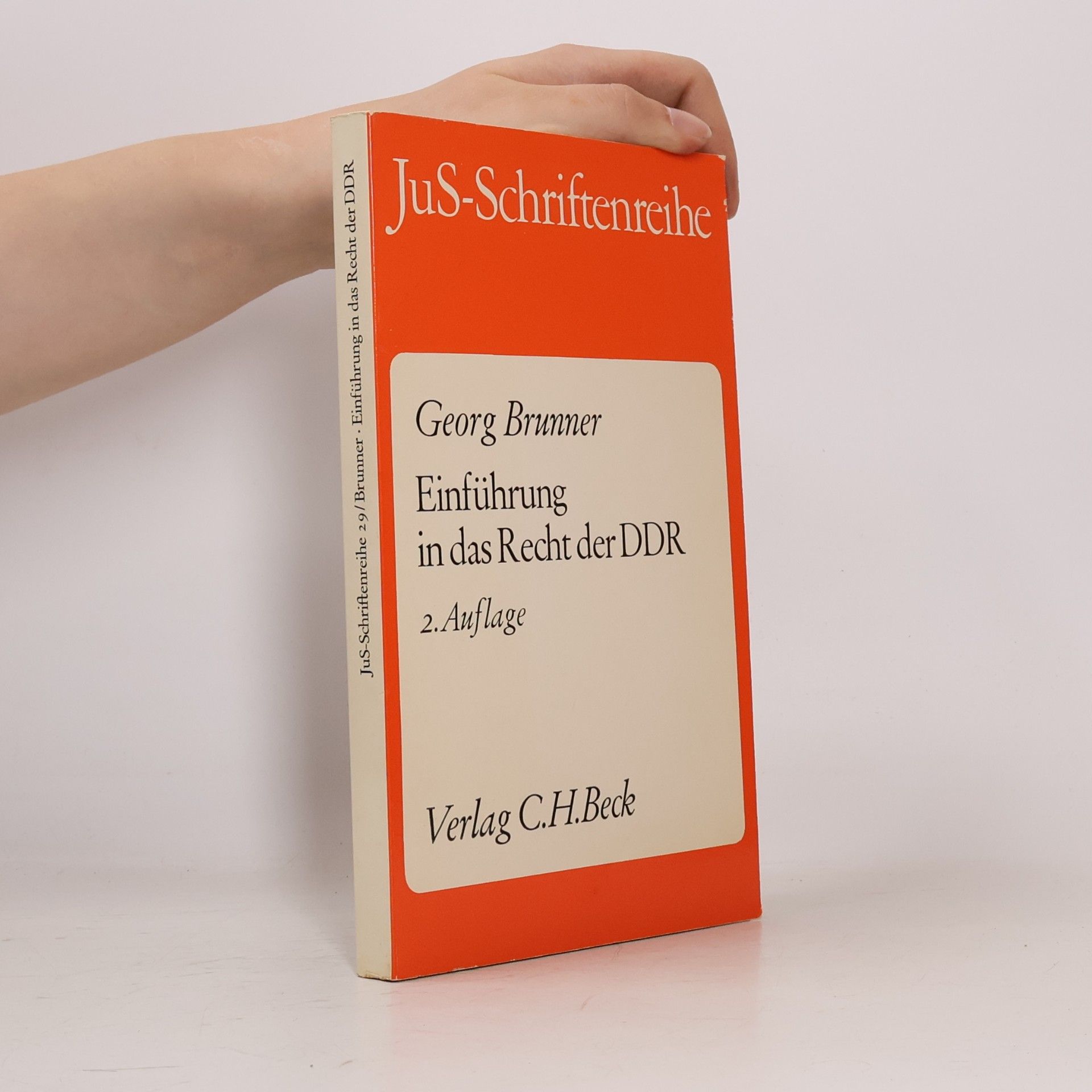 Einführung in das Recht der DDR 29