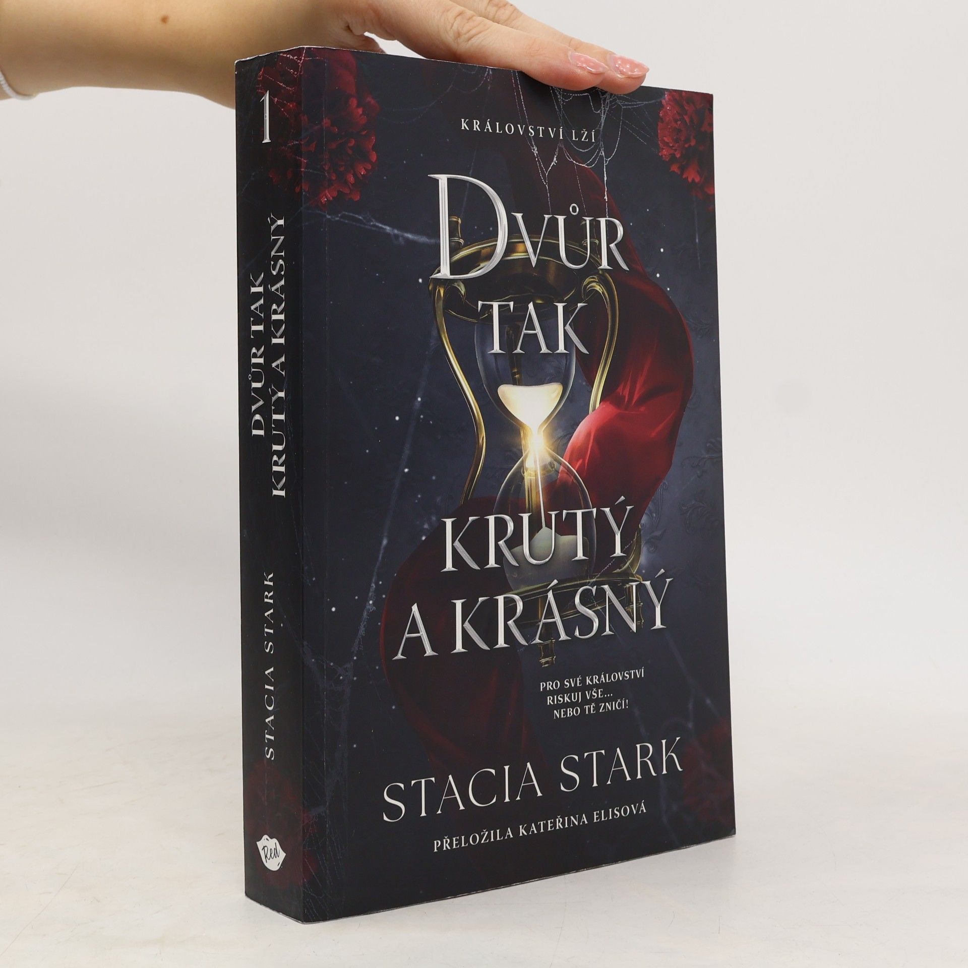 Stacia Stark Dvůr tak krutý a krásný