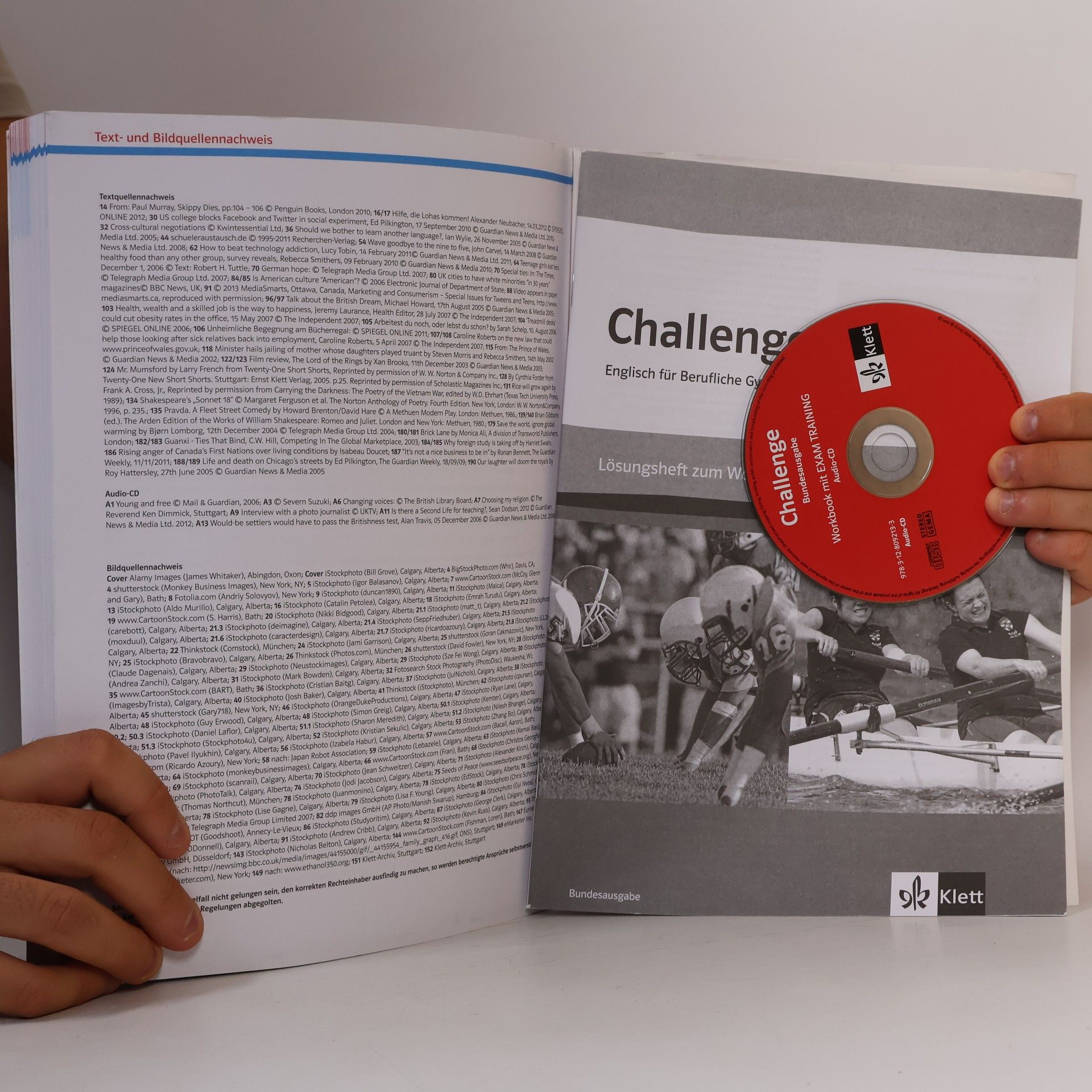 KLETT Workbook und EXAM TRAINING mit herausnehmbaren Lösungen + Audios auf CD-ROM