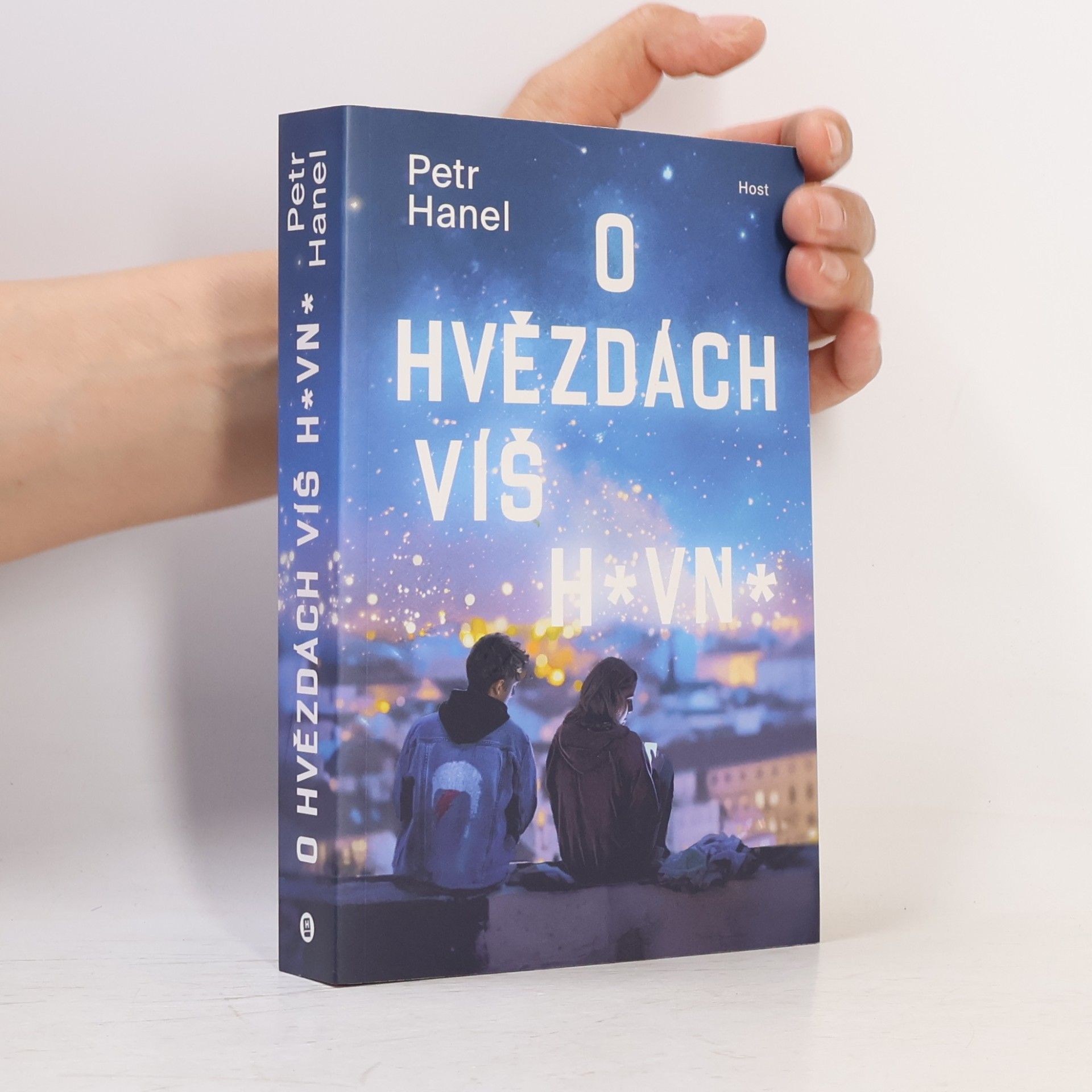 Petr Hanel O hvězdách víš h*vn*