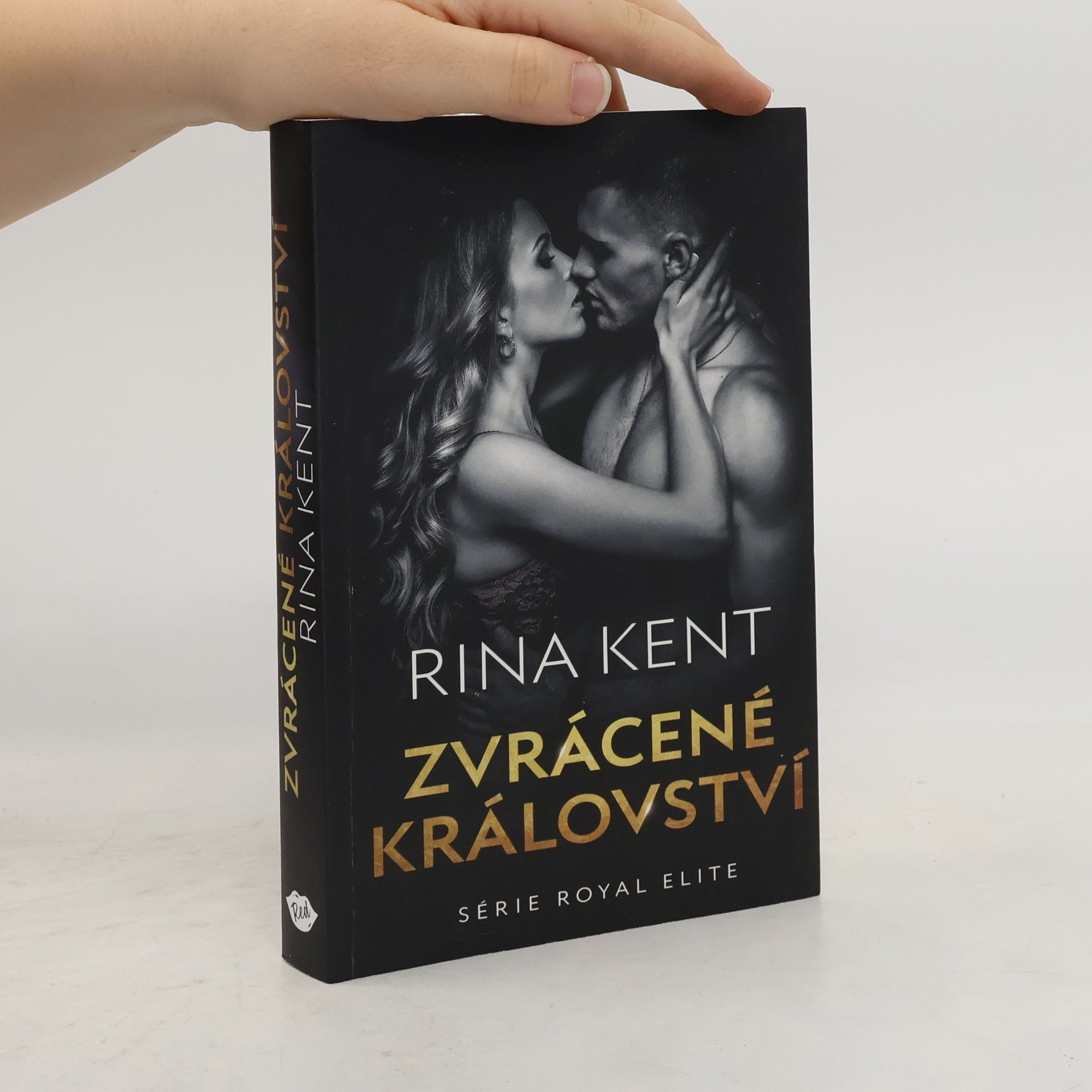 Rina Kent Zvrácené království