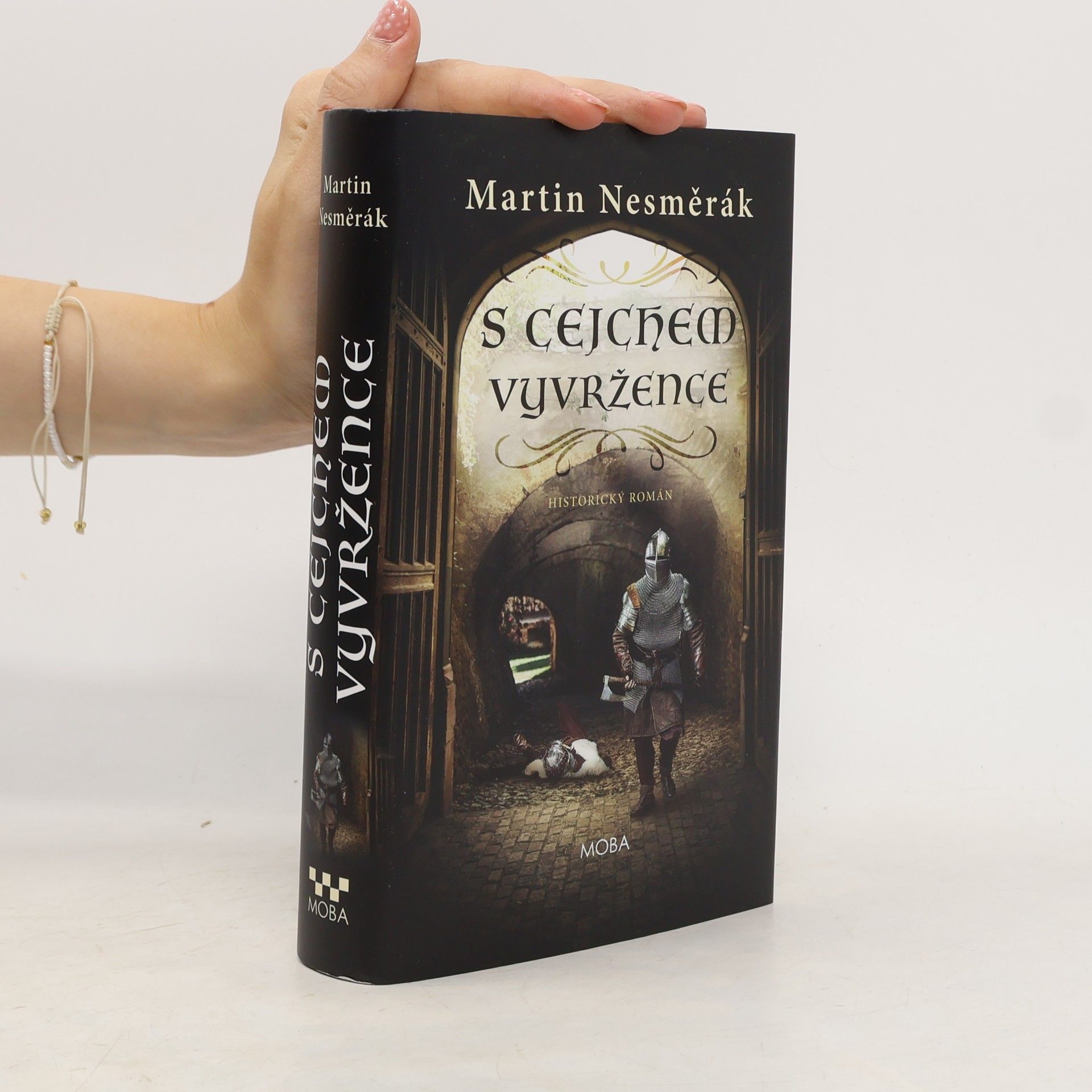 Martin Nesměrák S cejchem vyvržence