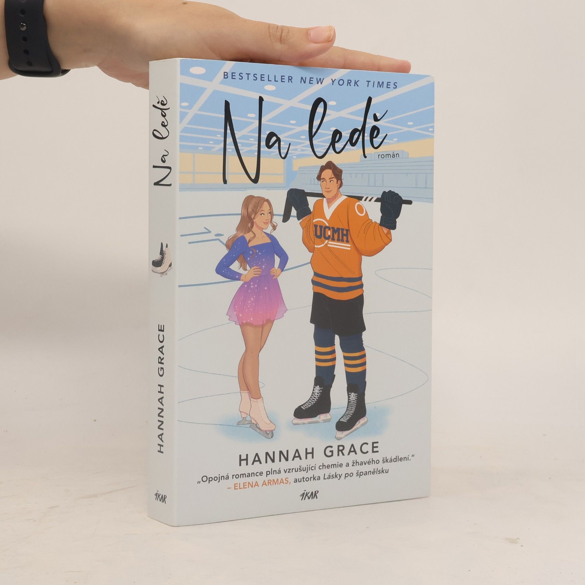 Hannah Grace Na ledě