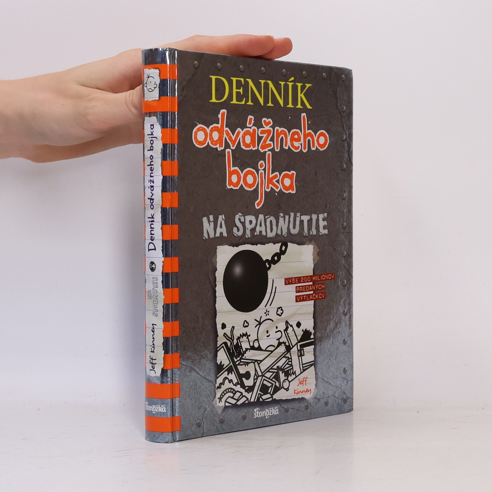 Jeff Kinney Denník odvážneho bojka 14. Na spadnutie