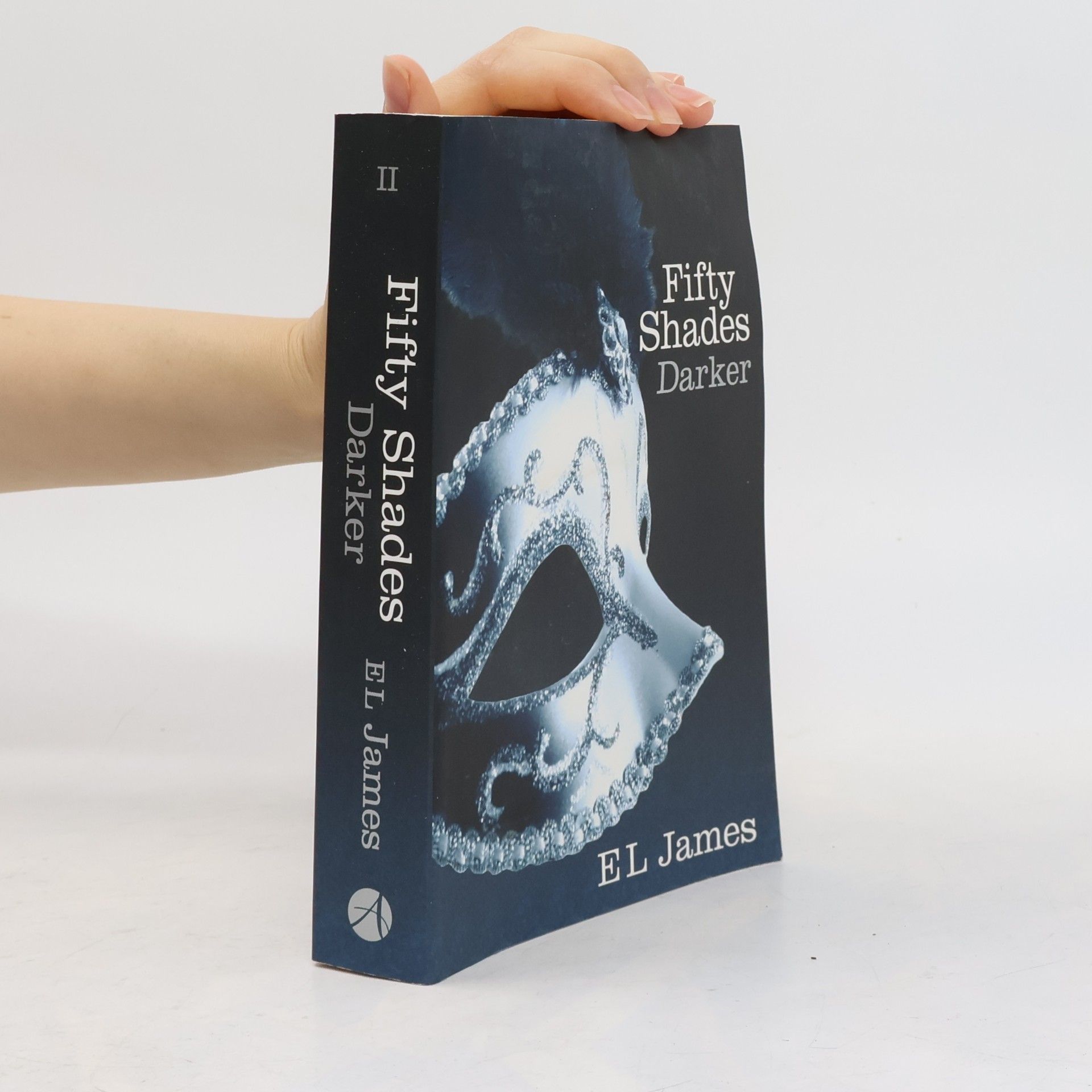 E. L. James Fifty Shades Darker