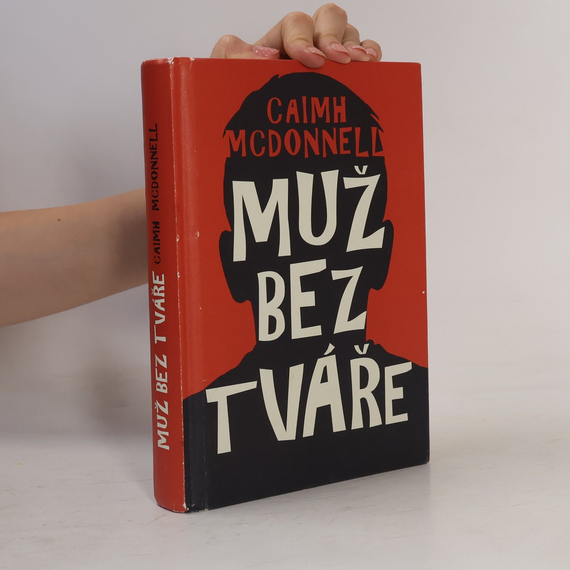 Caimh McDonnell Muž bez tváře