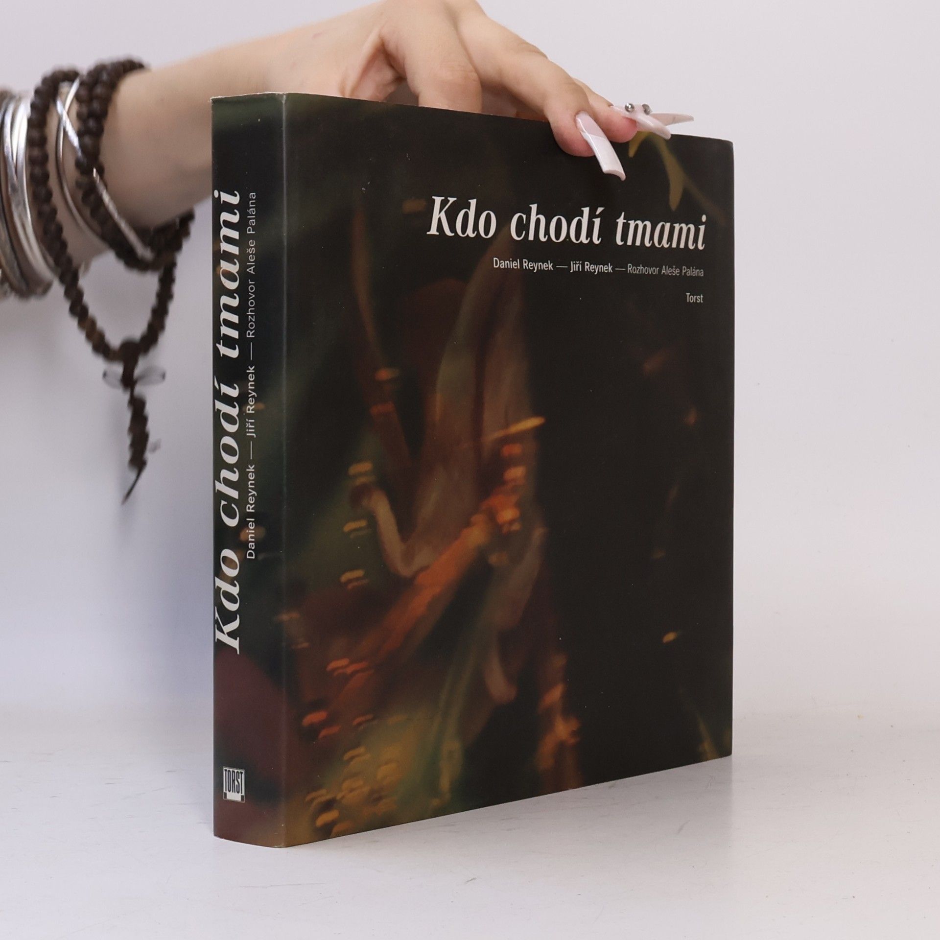 Kdo chodí tmami