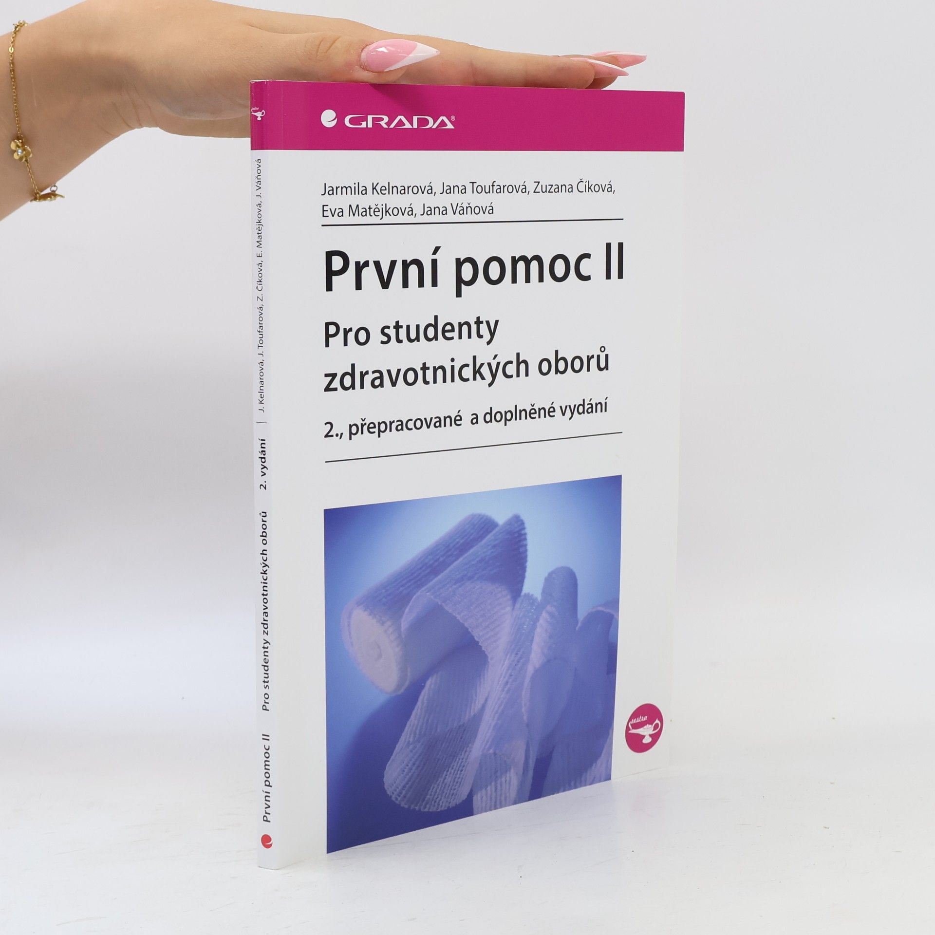 Zuzana Číková První pomoc pro studenty zdravotnických oborů ll. 2. přepracované a doplněné vydání