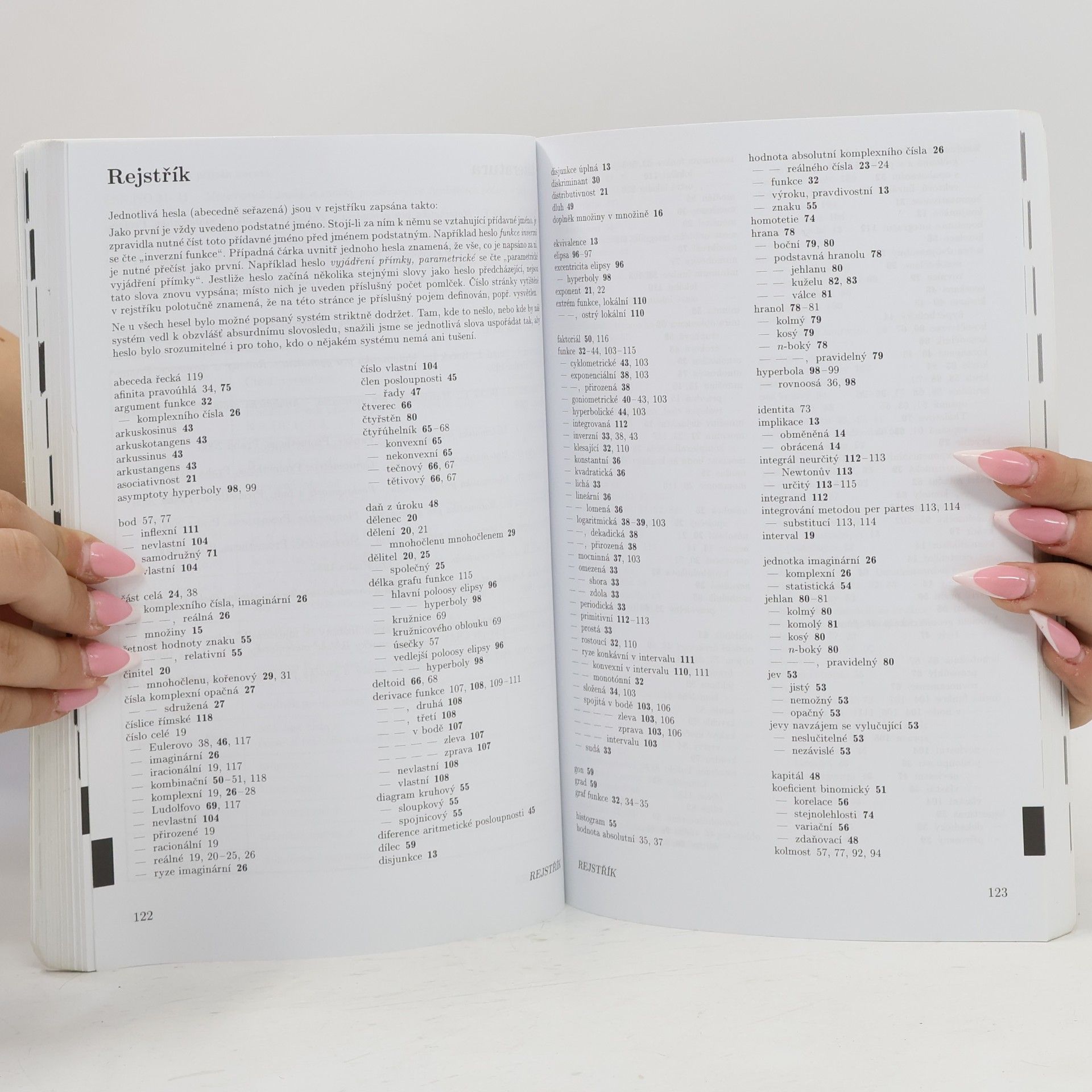 Jiří Mikulčák Matematické, fyzikální a chemické tabulky a vzorce pro střední školy