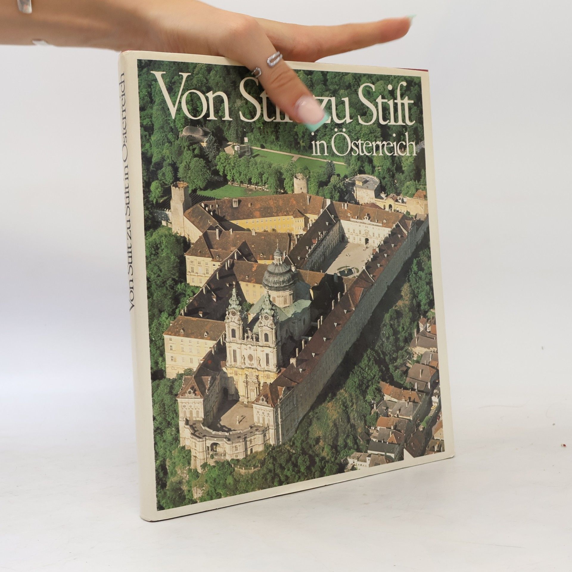 Gerhard Stenzel Von Stift zu Stift in Österreich