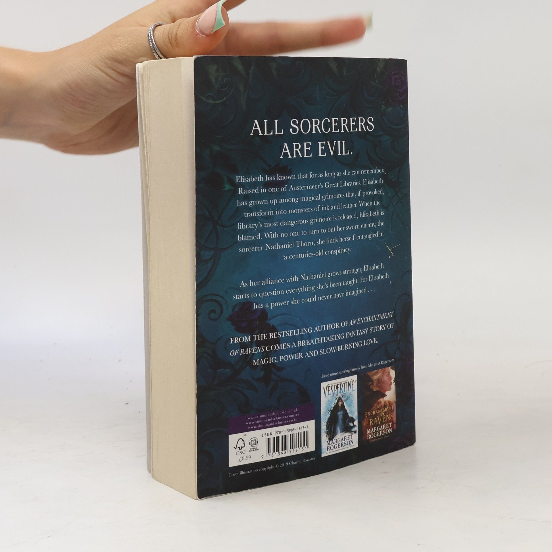 Margaret Rogerson Sorcery of Thorns