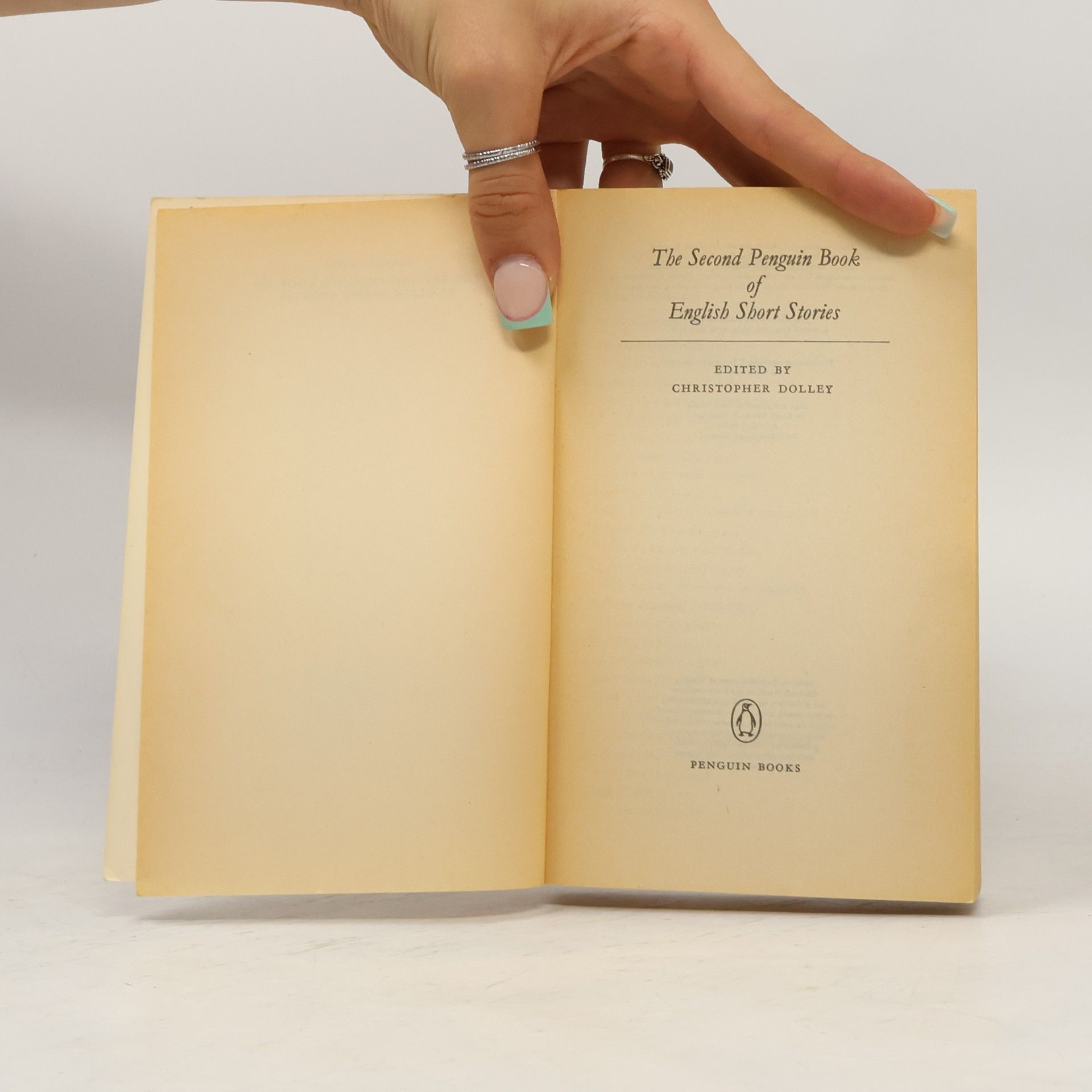 Christopher Dolley The Second Penguin Book of English Short Stories