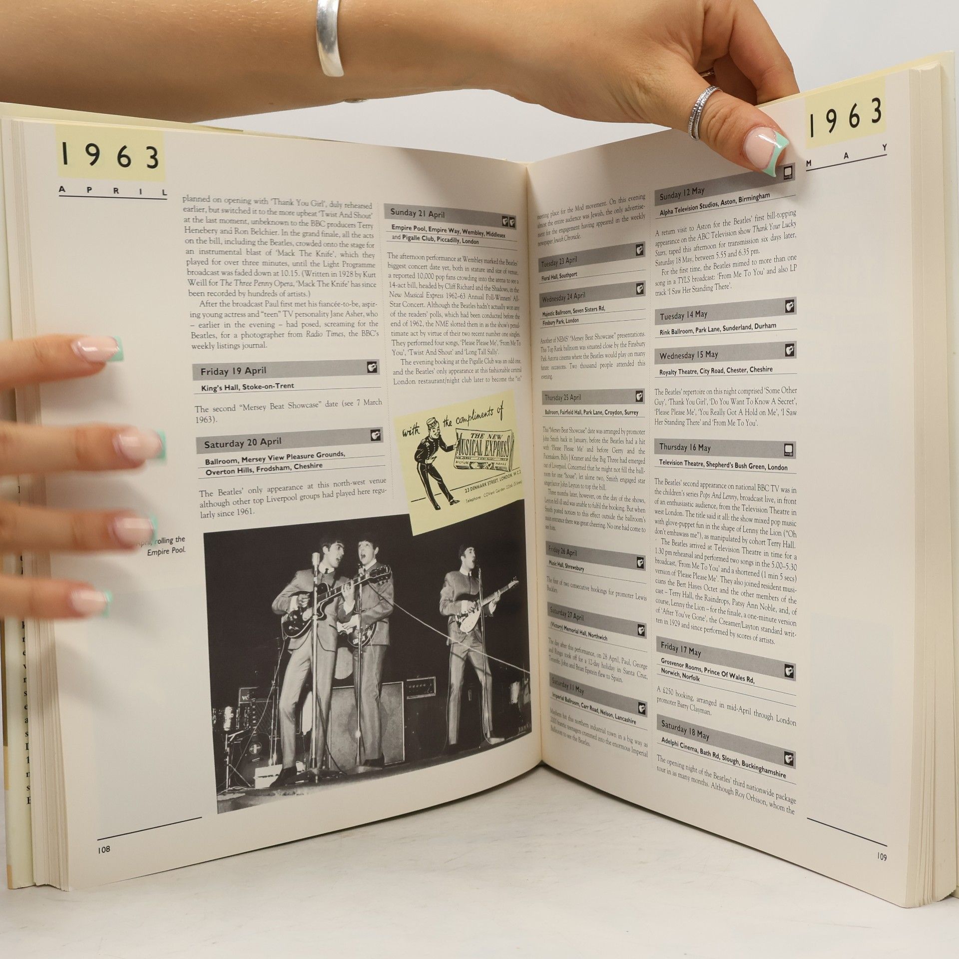 George Martin The Complete Beatles Chronicle