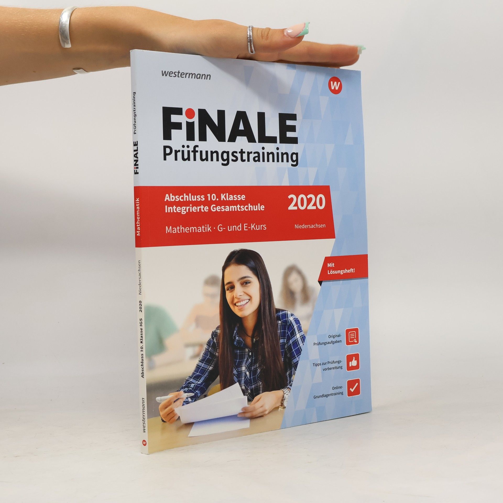 Various authors Finale Prüfungstraining