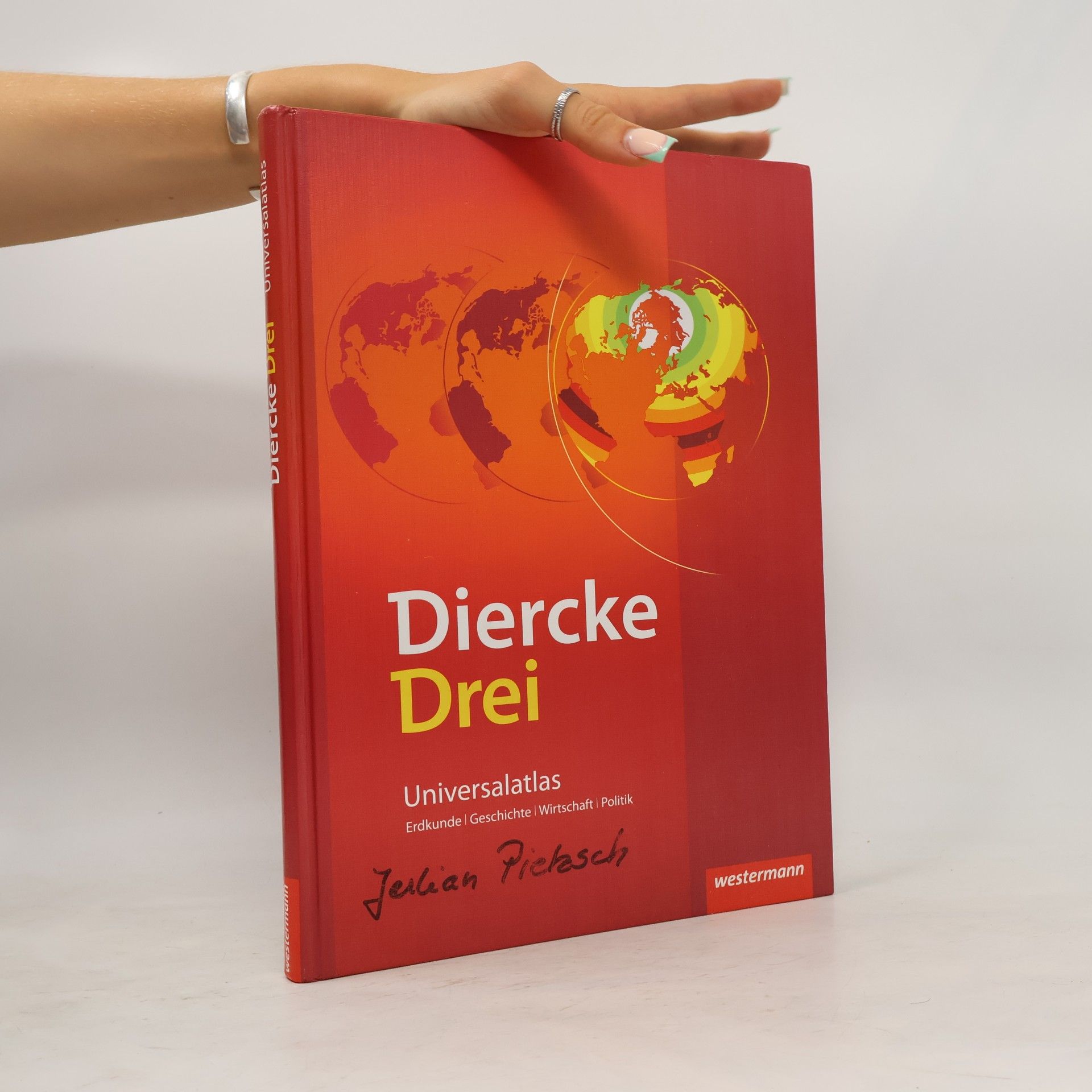 Various authors Diercke Drei. Universalatlas