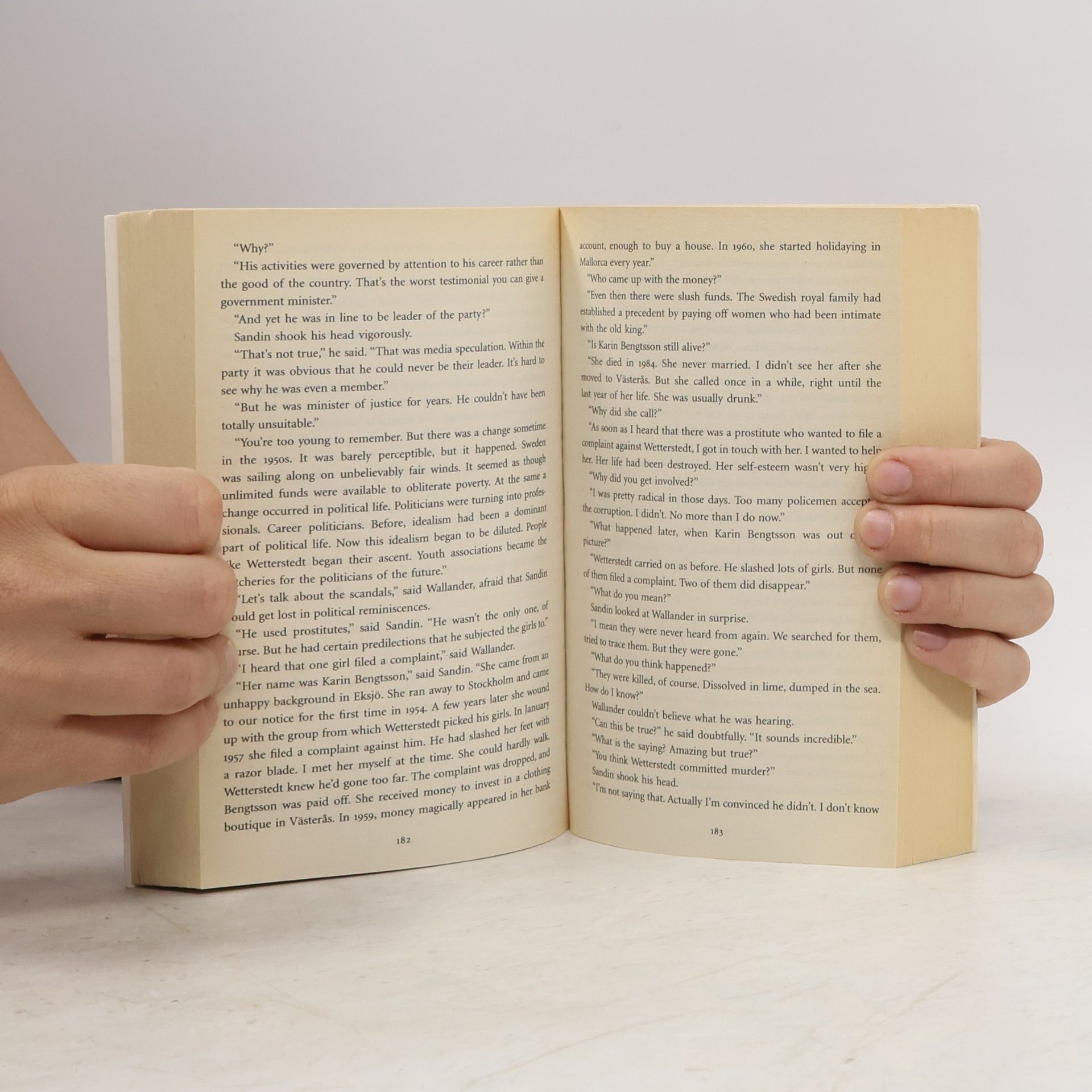 Henning Mankell Sidetracked