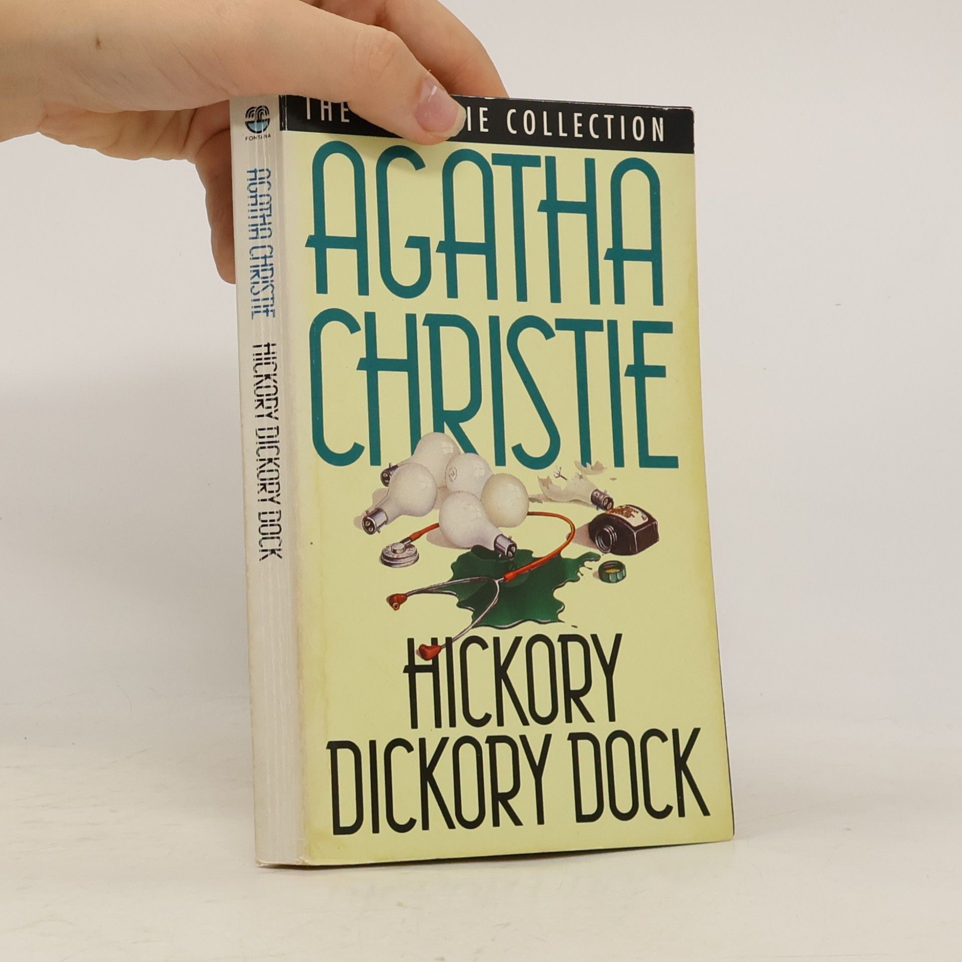 Agatha Christie Hickory Dickory Dock
