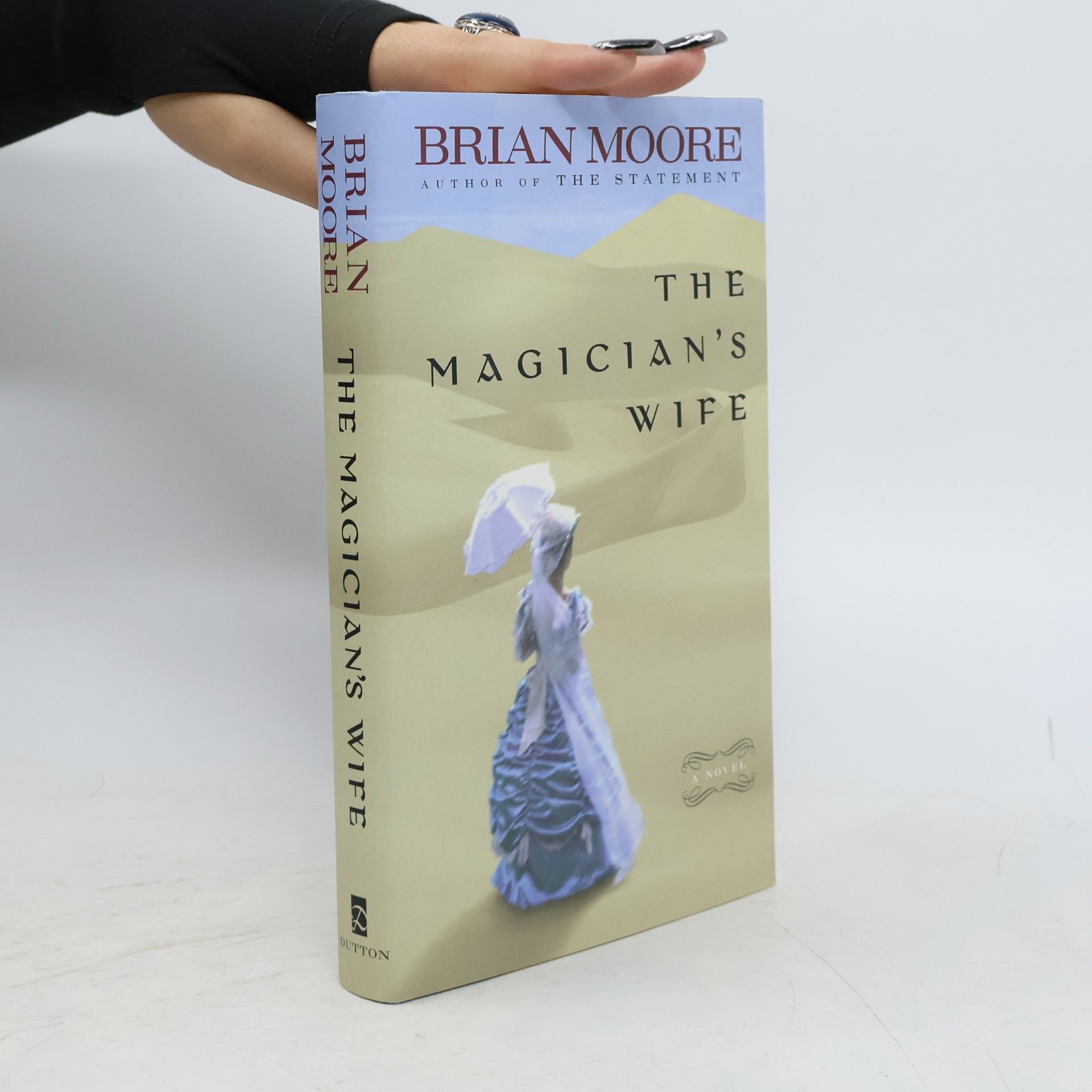 Brian Moore The Magician's Wife