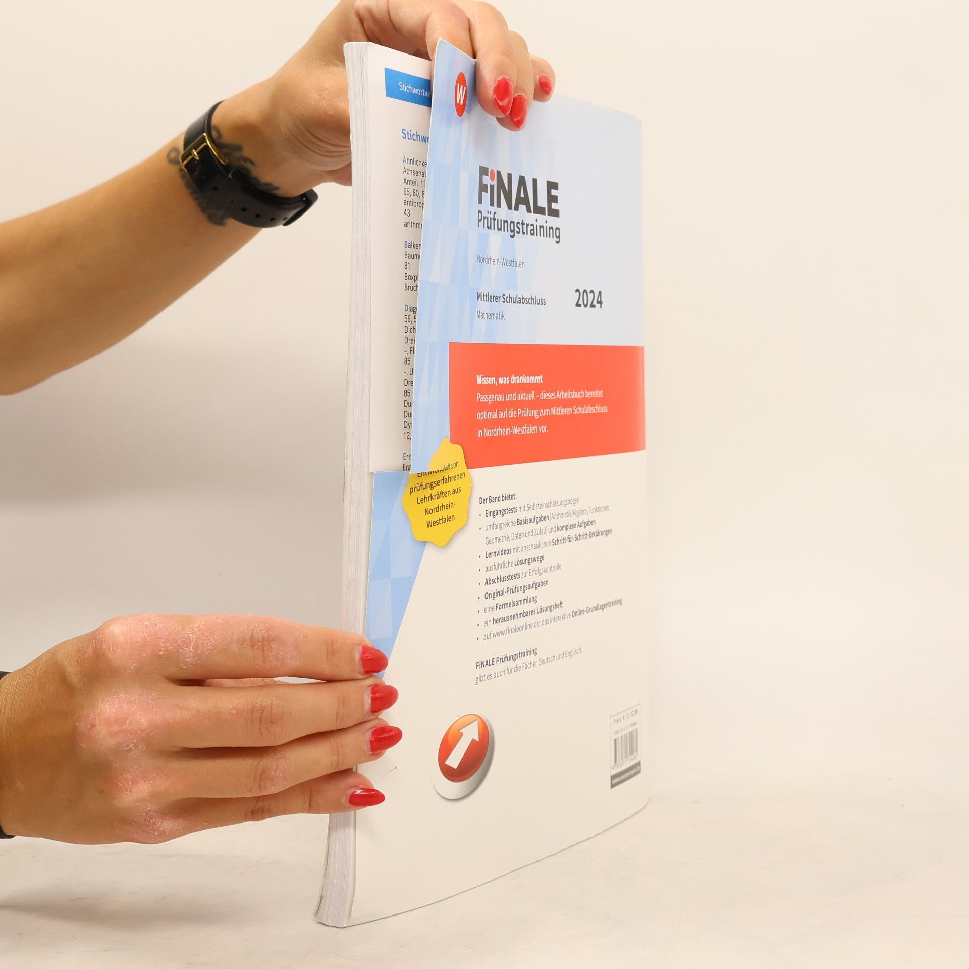 Autorenkollektiv FiNALE - Prüfungstraining Mittlerer Schulabschluss Nordrhein-Westfalen. Mathematik 2024