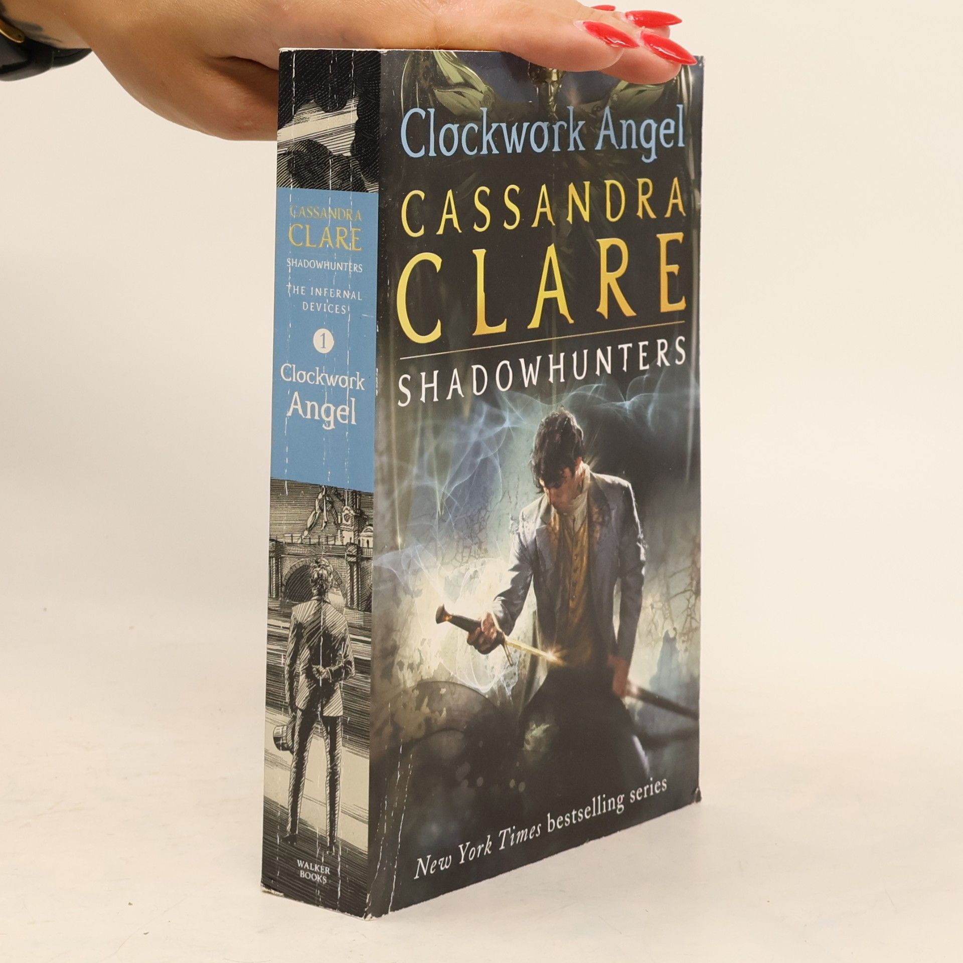 Cassandra Clare Clockwork Angel