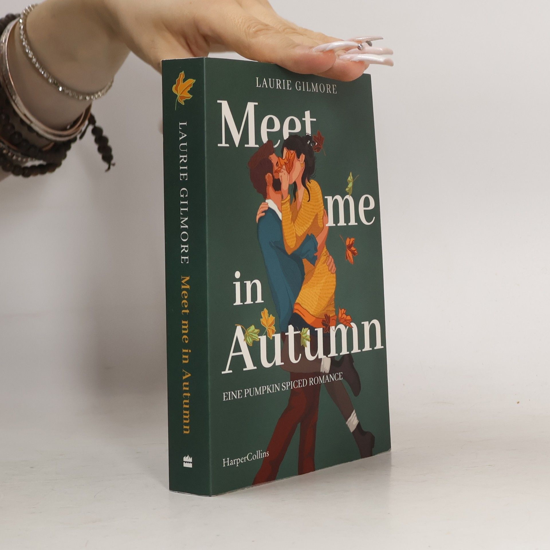 Laurie Gilmore Meet Me in Autumn