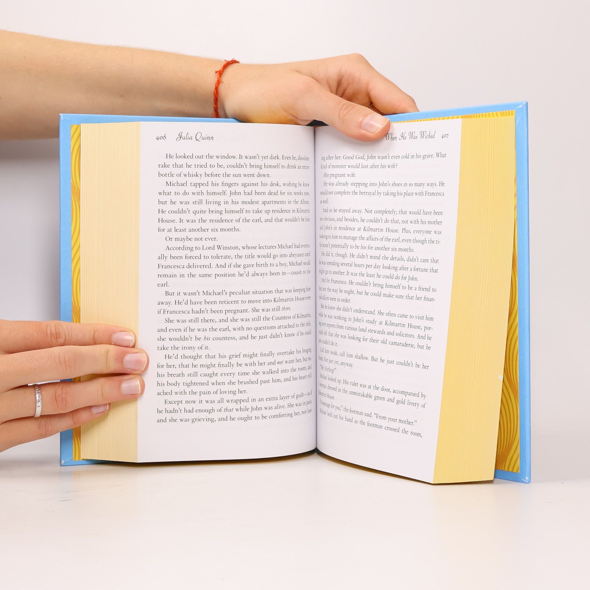 Julie Quinnová To Sir Phillip, with Love and When He Was Wicked: Bridgerton Collector's Edition