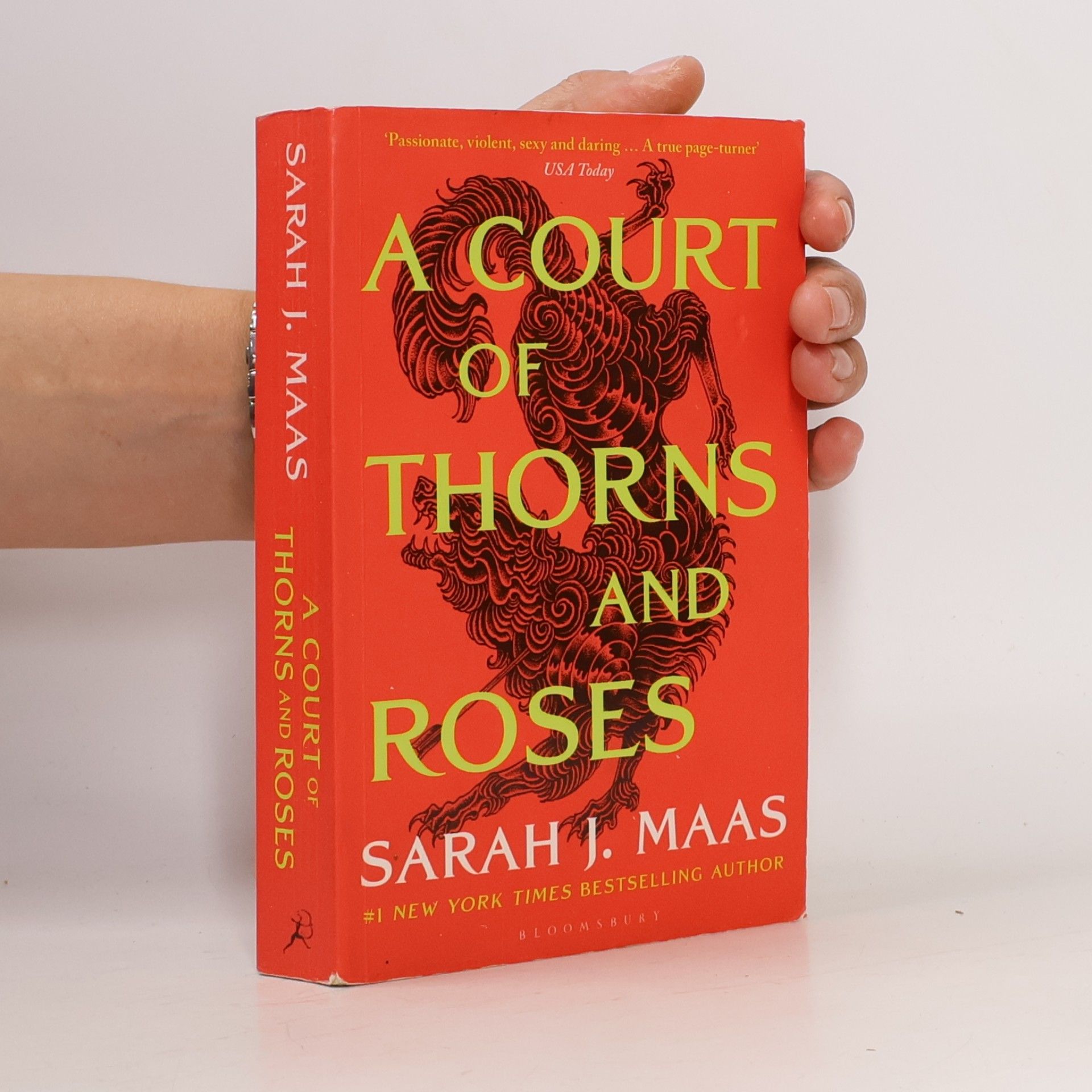 A Court of Thorns and Roses