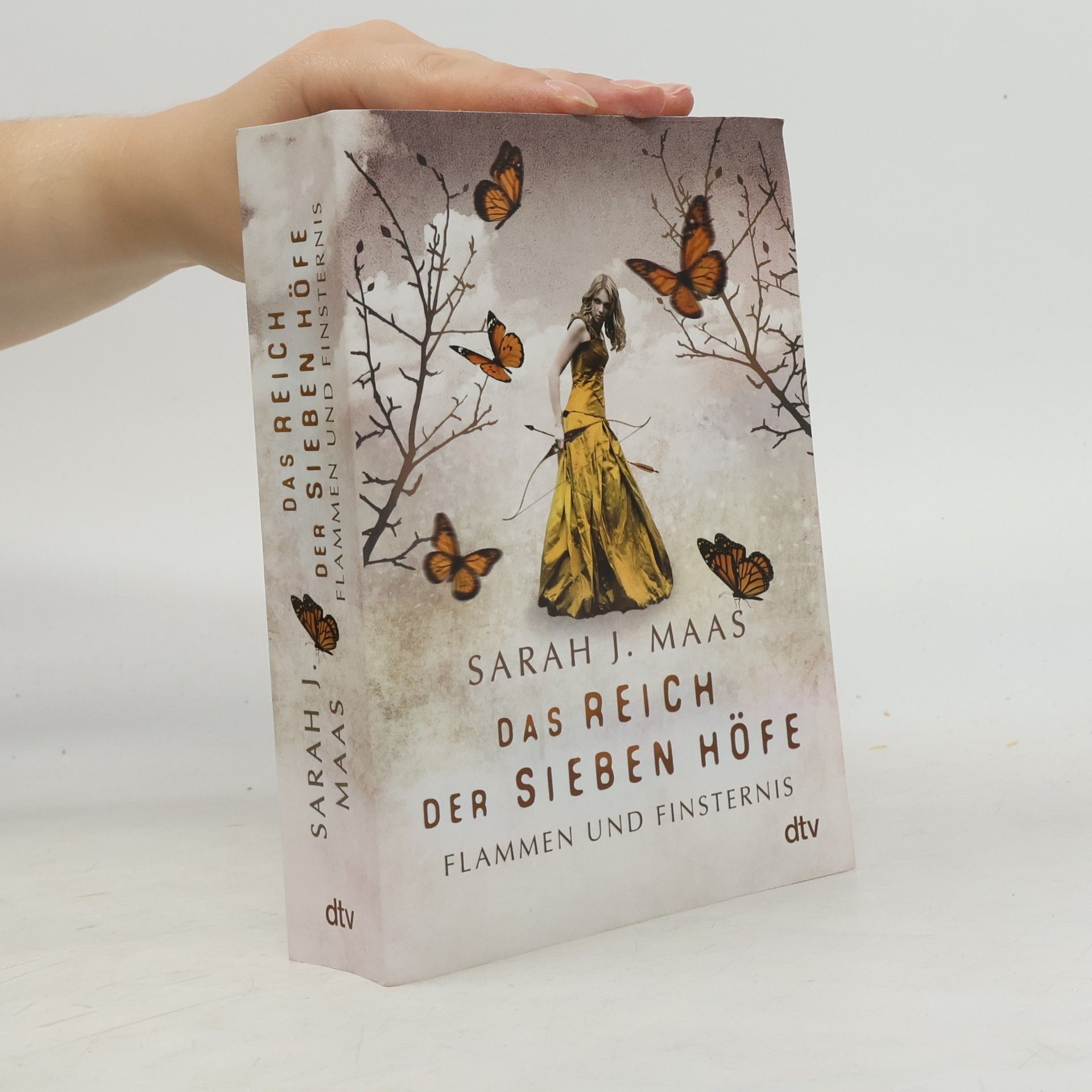 Sarah J. Maas Das Reich der Sieben Höfe. Flammen und Finsternis