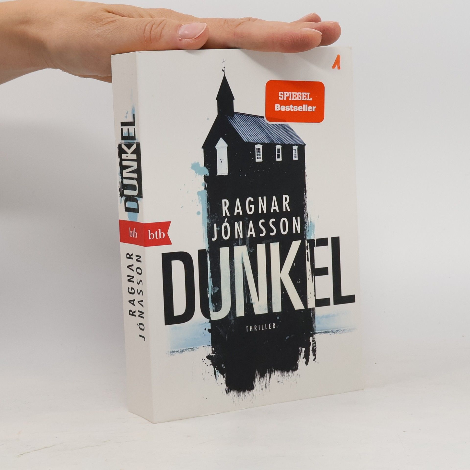 Ragnar Jónasson Dunkel