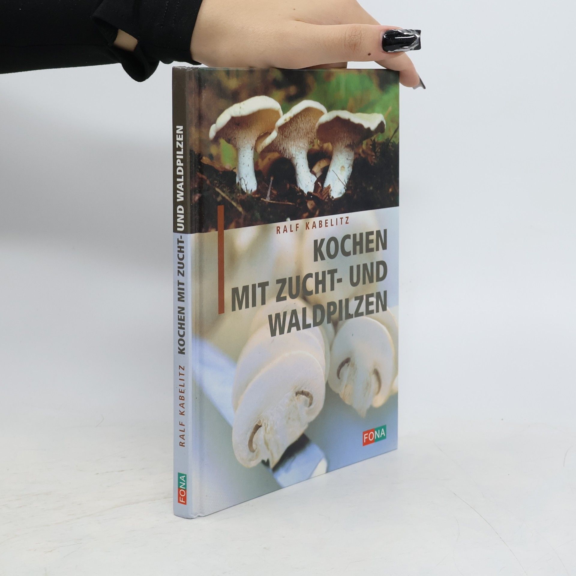 Kochen mit Zucht- und Waldpilzen