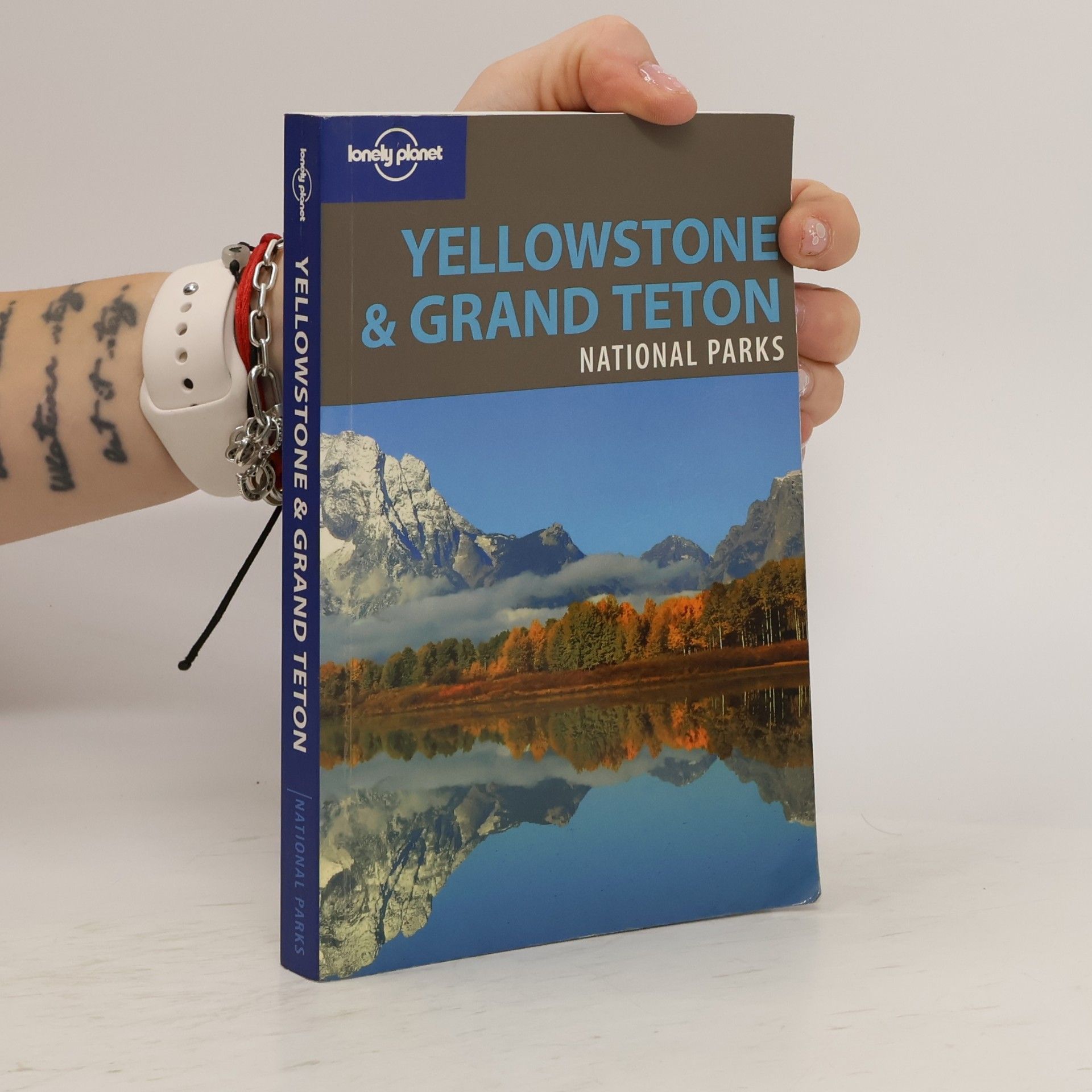 Lonely Planet Yellowstone & Grand Teton National Parks