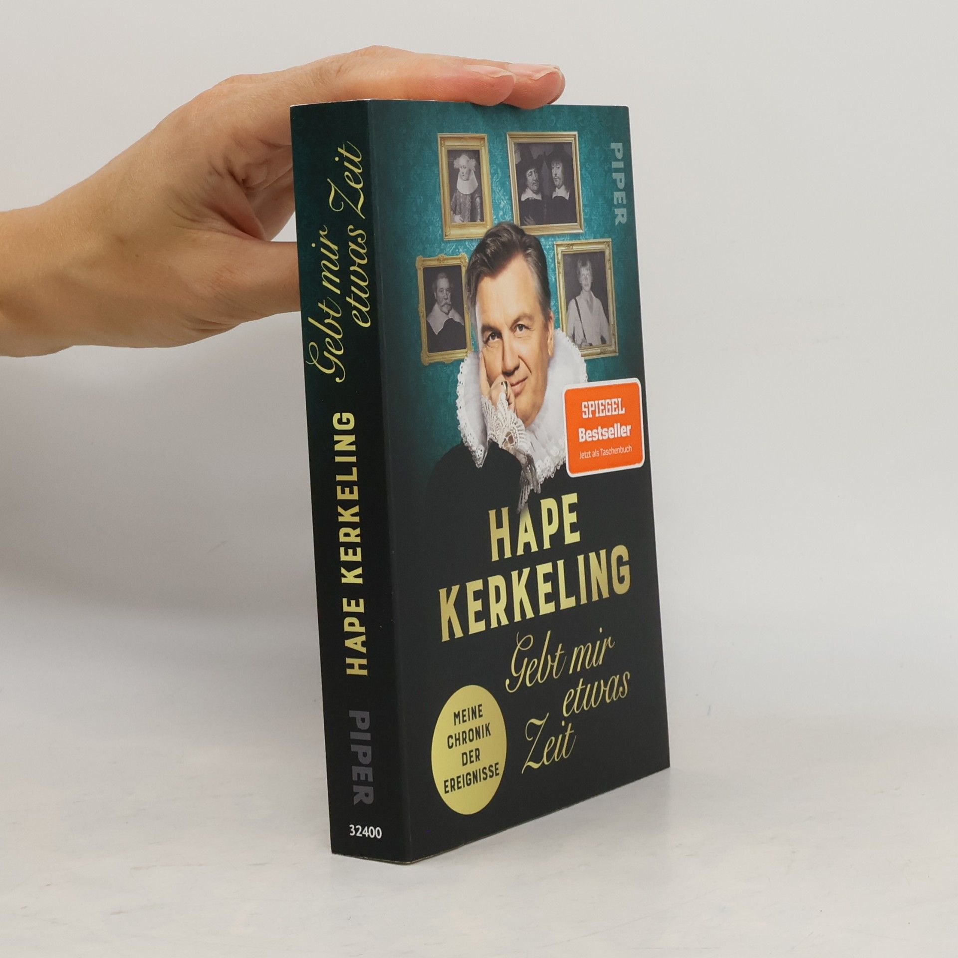 Hape Kerkeling Gebt mir etwas Zeit: Meine Chronik der Ereignisse | Hape Kerkeling über seinen Lebensweg und die bewegte Geschichte seiner Familie. Der #1-SPIEGEL-Bestseller jetzt im Taschenbuch