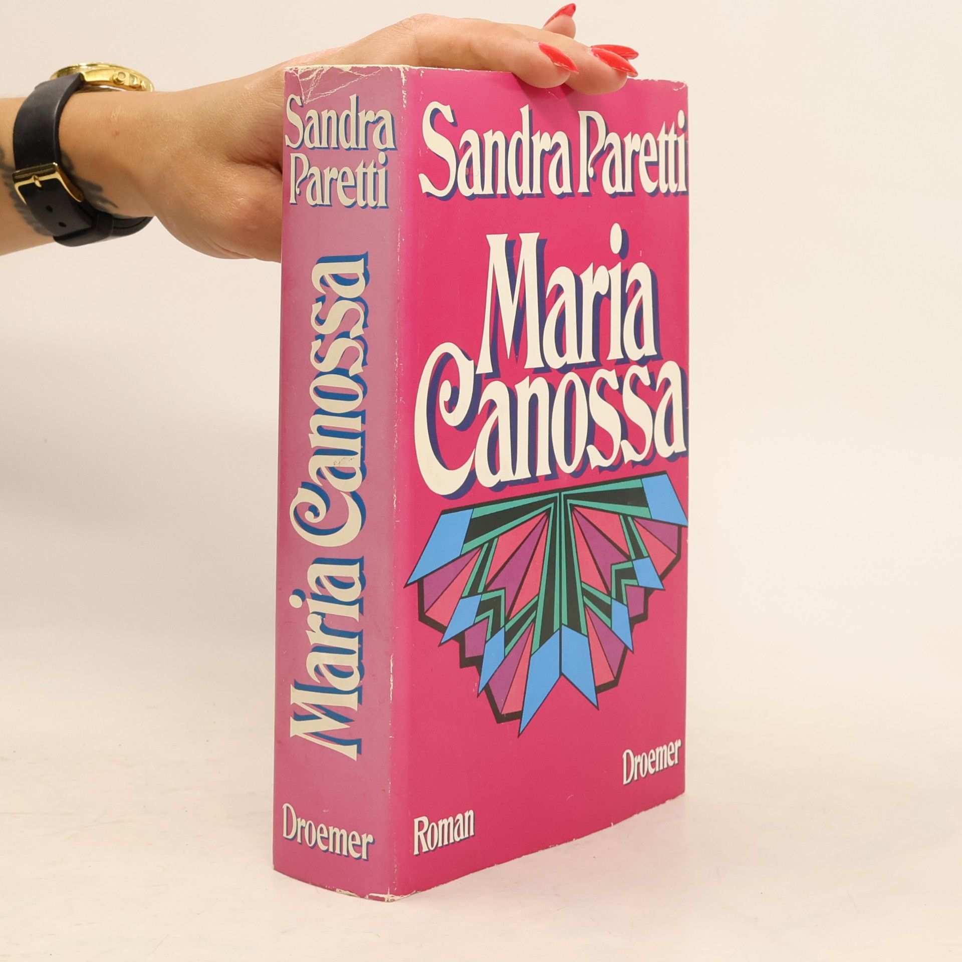 Sandra Paretti Maria Canossa