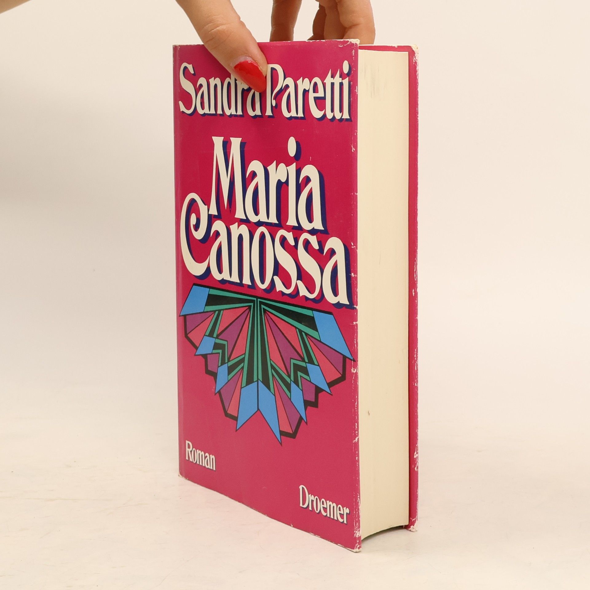 Sandra Paretti Maria Canossa