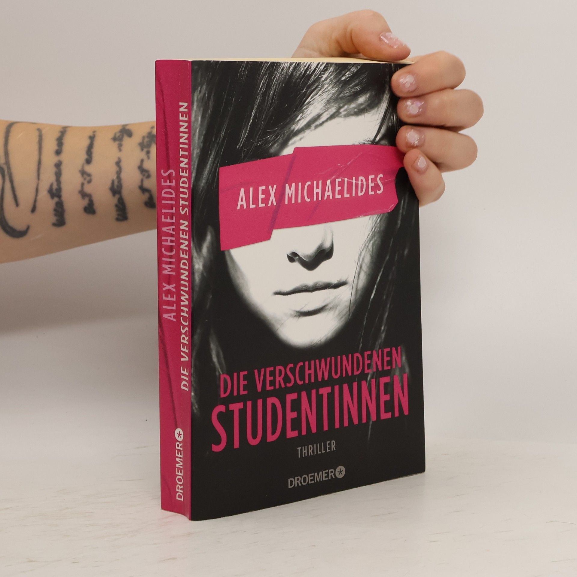Alex Michaelides Die verschwundenen Studentinnen