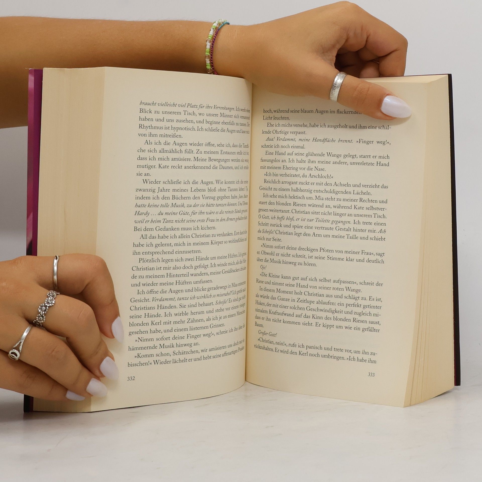 E. L. James Shades of Grey. Befreite Lust